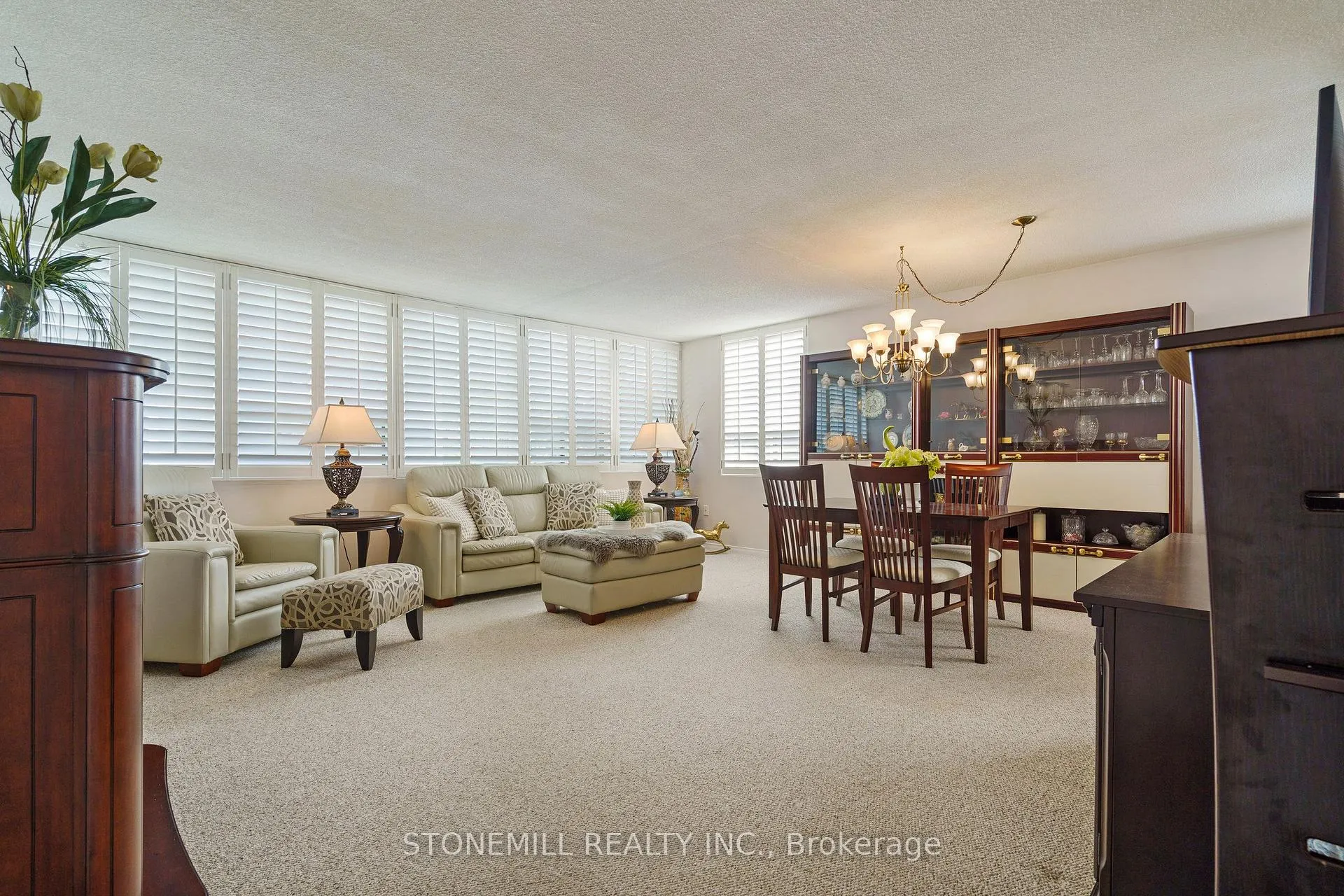 Photo 4 of Unit 403, 120 Duke Street, Hamilton, Durand — HOMEH