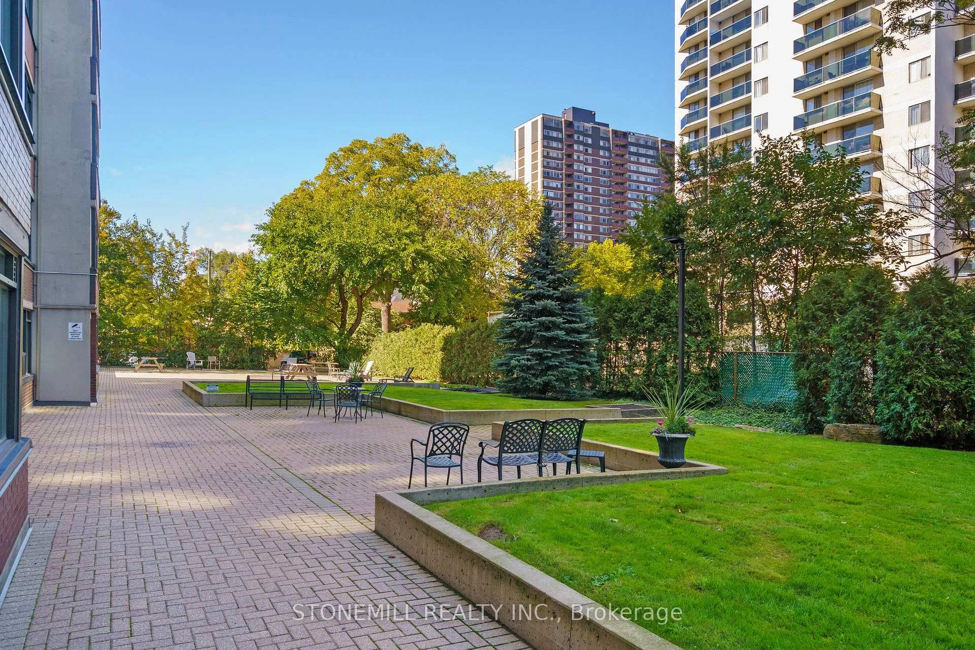 Photo 31 of Unit 403, 120 Duke Street, Hamilton, Durand — HOMEH