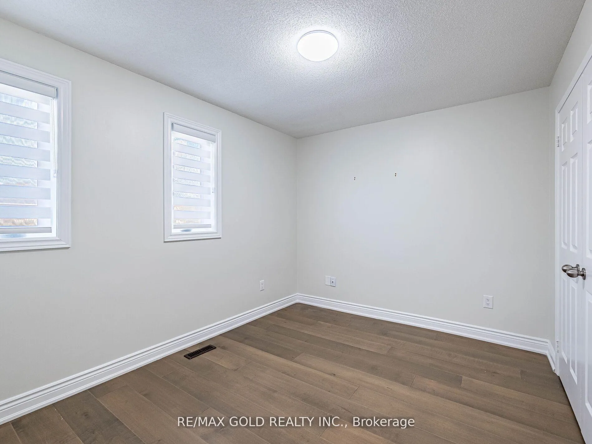 Photo 29 of 3 Hawkway Court, Brampton, Fletcher's West — HOMEH