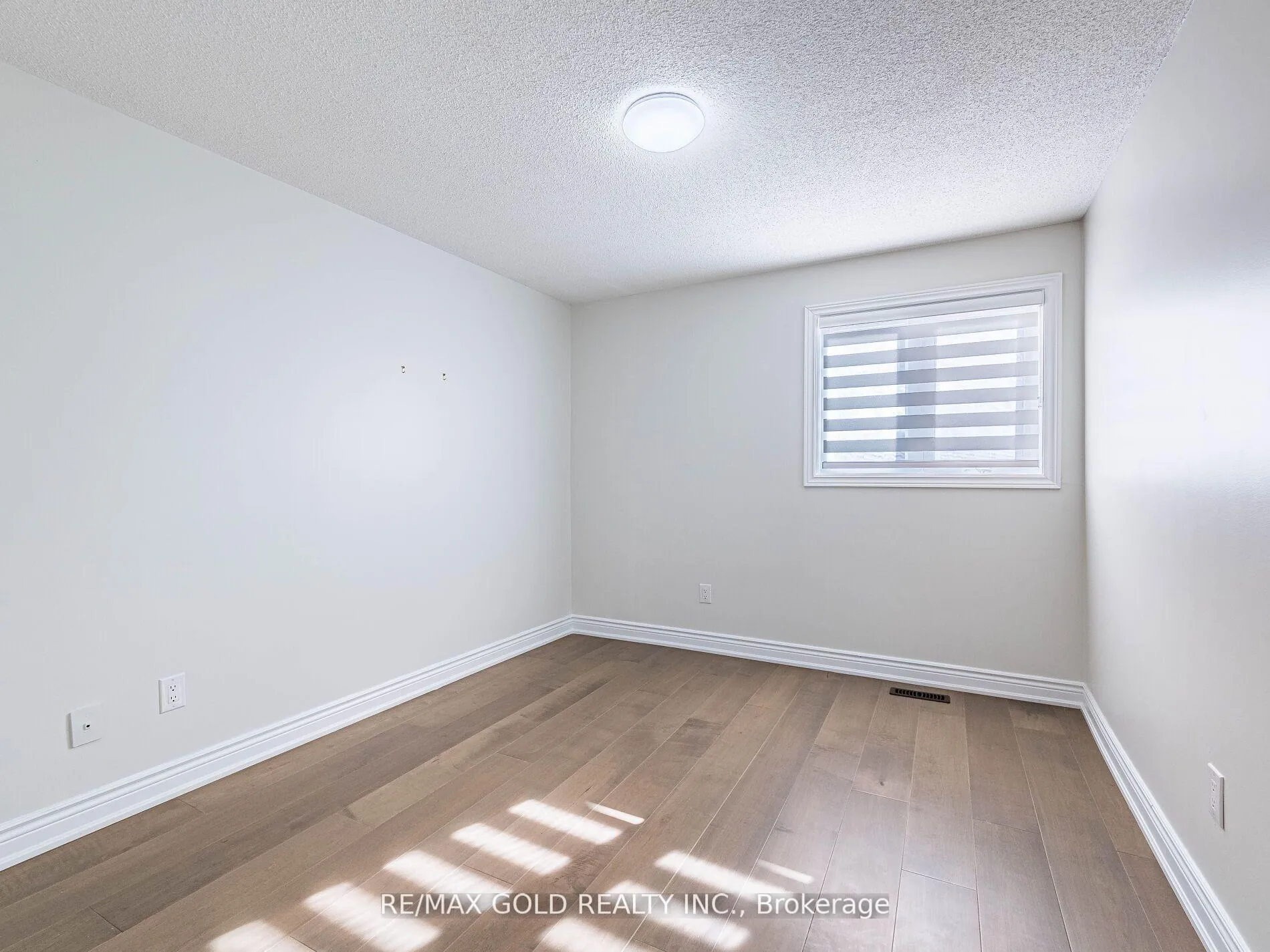 Photo 31 of 3 Hawkway Court, Brampton, Fletcher's West — HOMEH