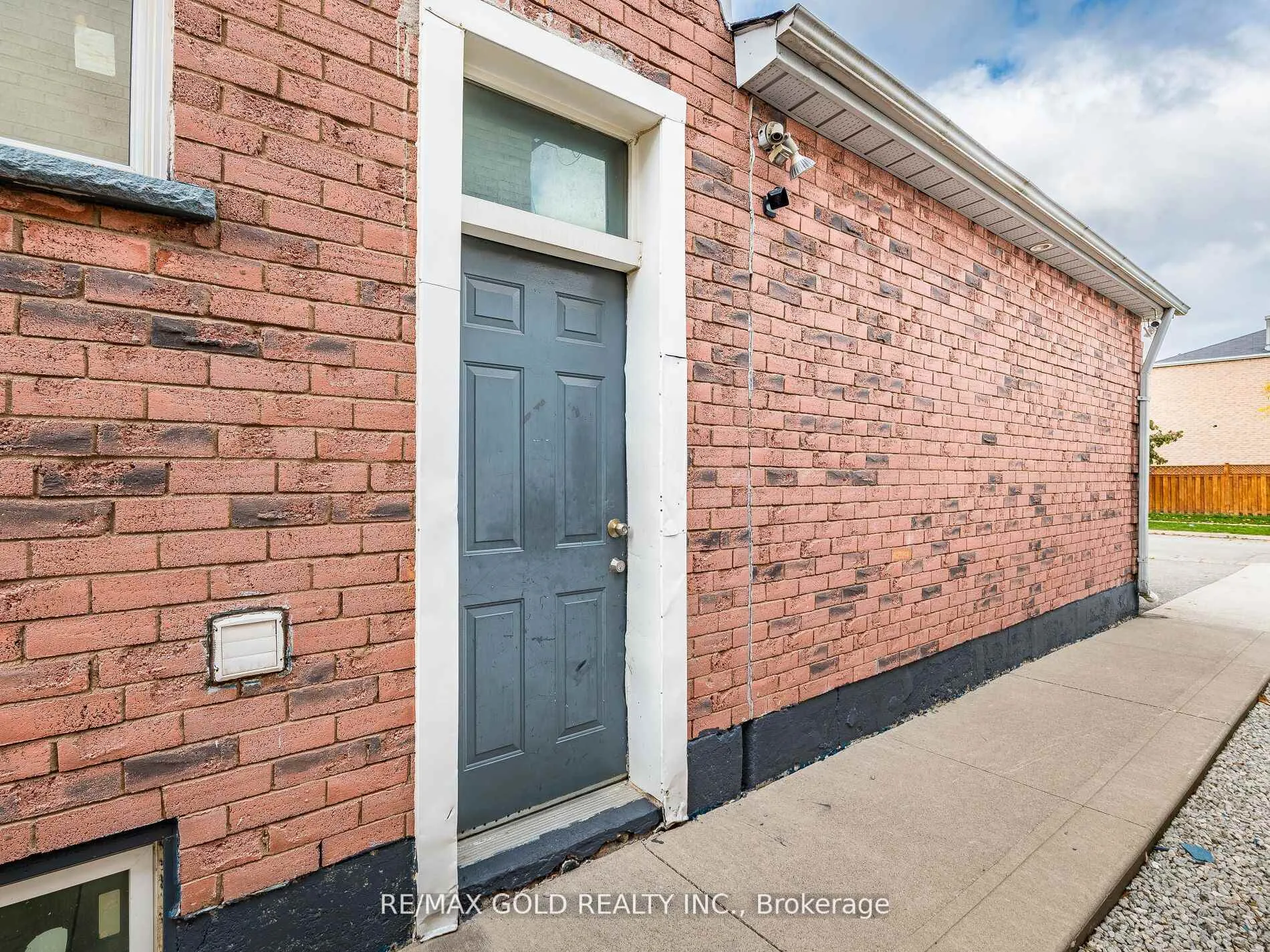 Photo 41 of 3 Hawkway Court, Brampton, Fletcher's West — HOMEH
