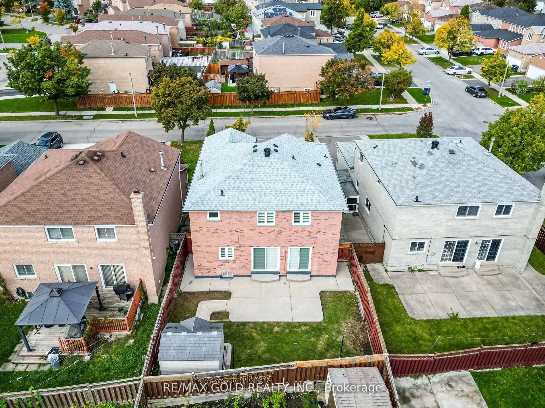 Photo 44 of 3 Hawkway Court, Brampton, Fletcher's West — HOMEH