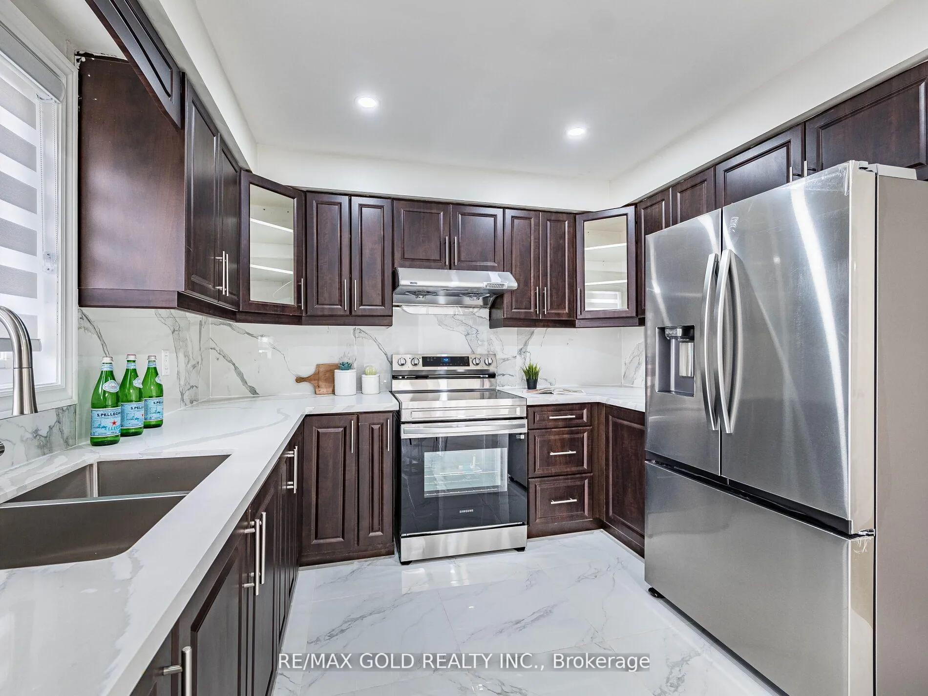 Photo 47 of 3 Hawkway Court, Brampton, Fletcher's West — HOMEH