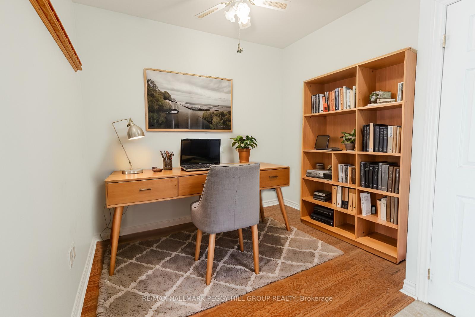 Photo 8 of Unit 1105, 6 Toronto Street, Barrie, Lakeshore — HOMEH