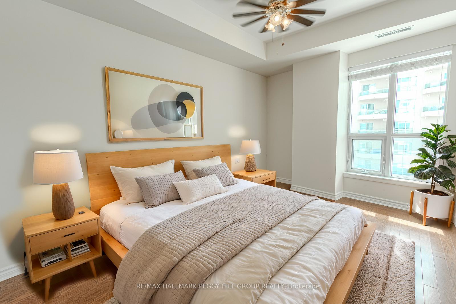 Photo 9 of Unit 1105, 6 Toronto Street, Barrie, Lakeshore — HOMEH
