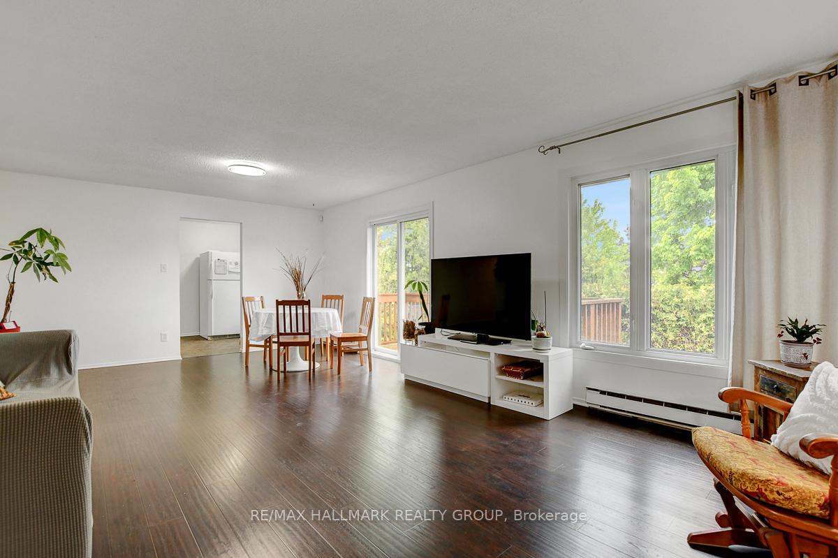 Photo 7 of Unit 51, 43 Haxby Private, Ottawa, Hunt Club Park/Greenboro — HOMEH