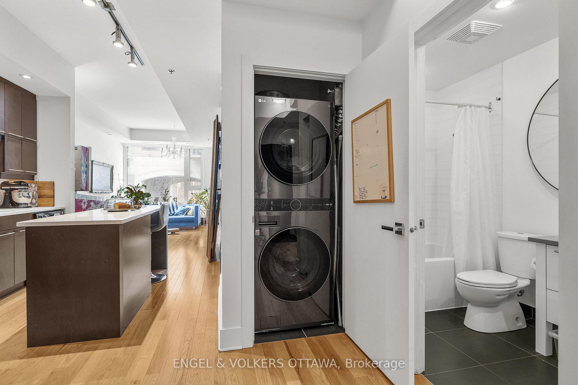 Photo 13 of Unit 204, 101 Richmond Road, Ottawa, Westboro South — HOMEH