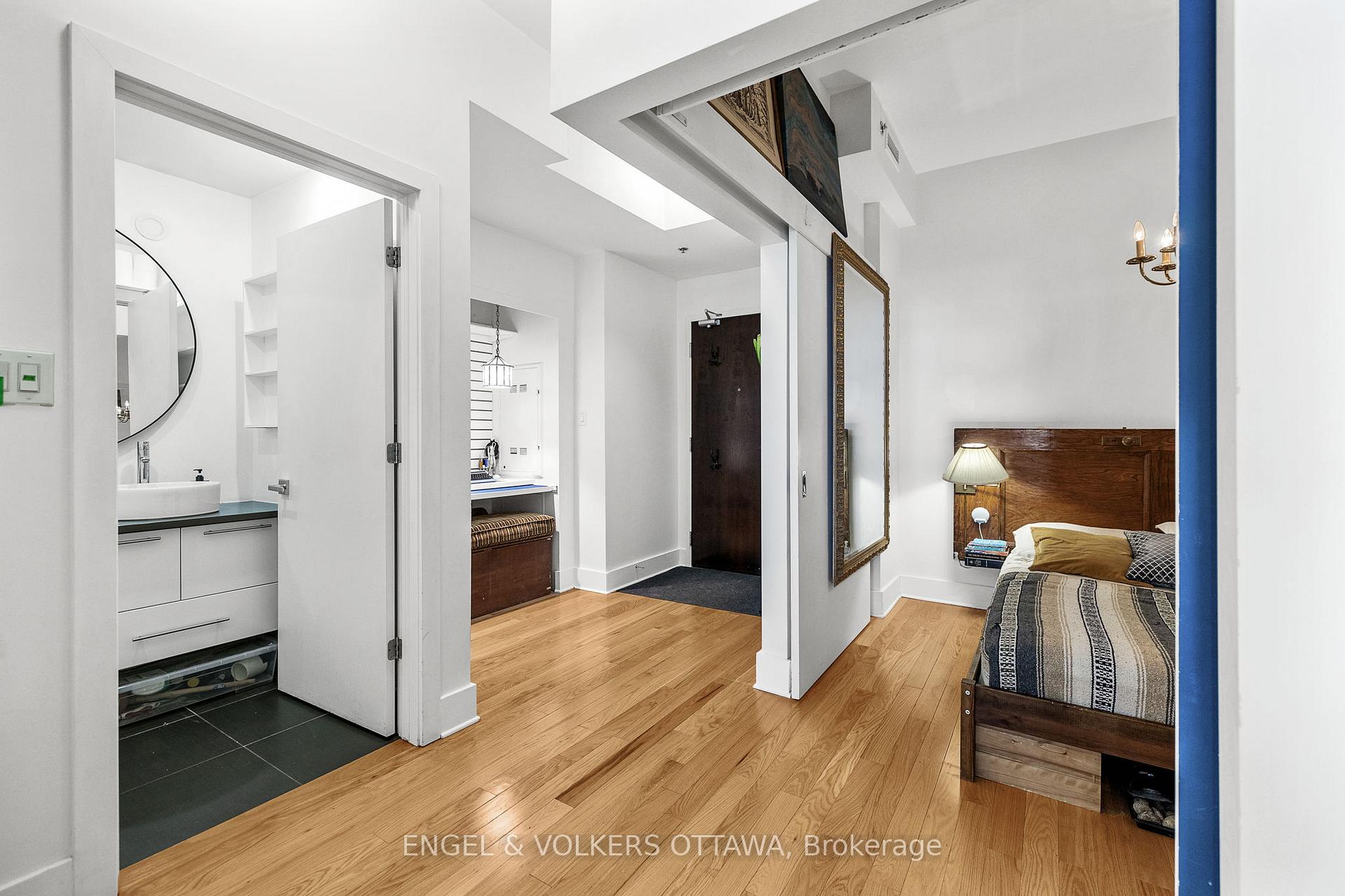 Photo 15 of Unit 204, 101 Richmond Road, Ottawa, Westboro South — HOMEH