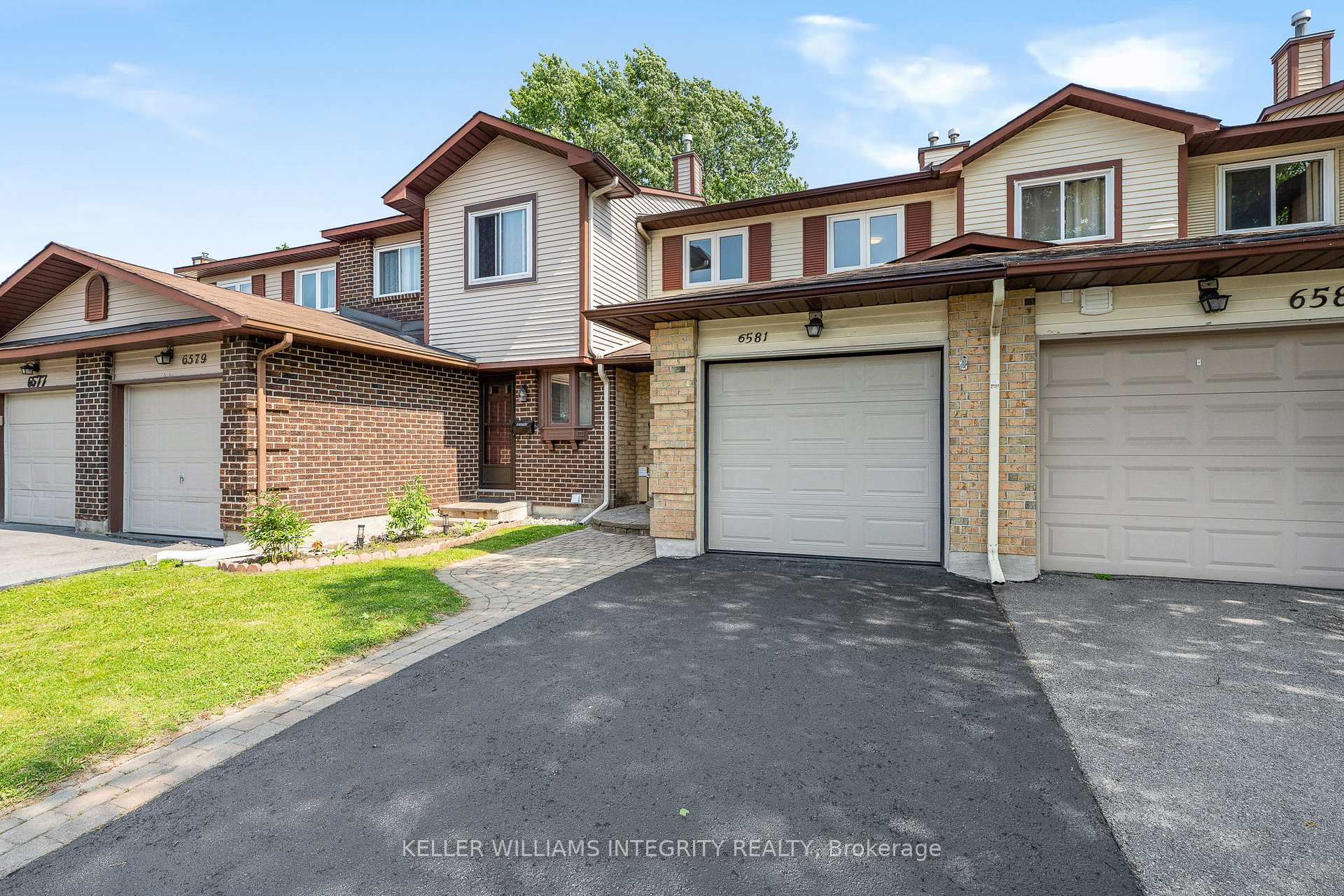 Photo 3 of Unit 4, 6581 Colony Square, Ottawa, Convent Glen North — HOMEH