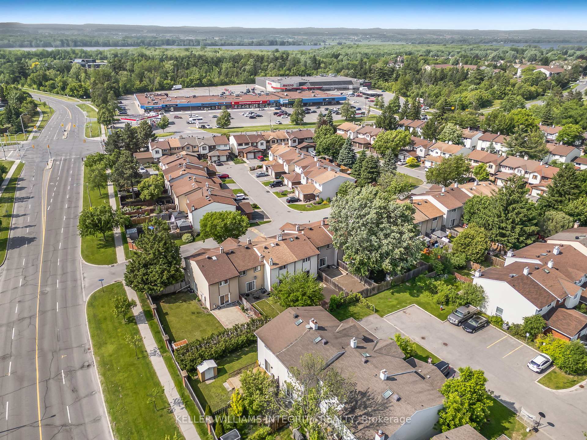 Photo 32 of Unit 4, 6581 Colony Square, Ottawa, Convent Glen North — HOMEH
