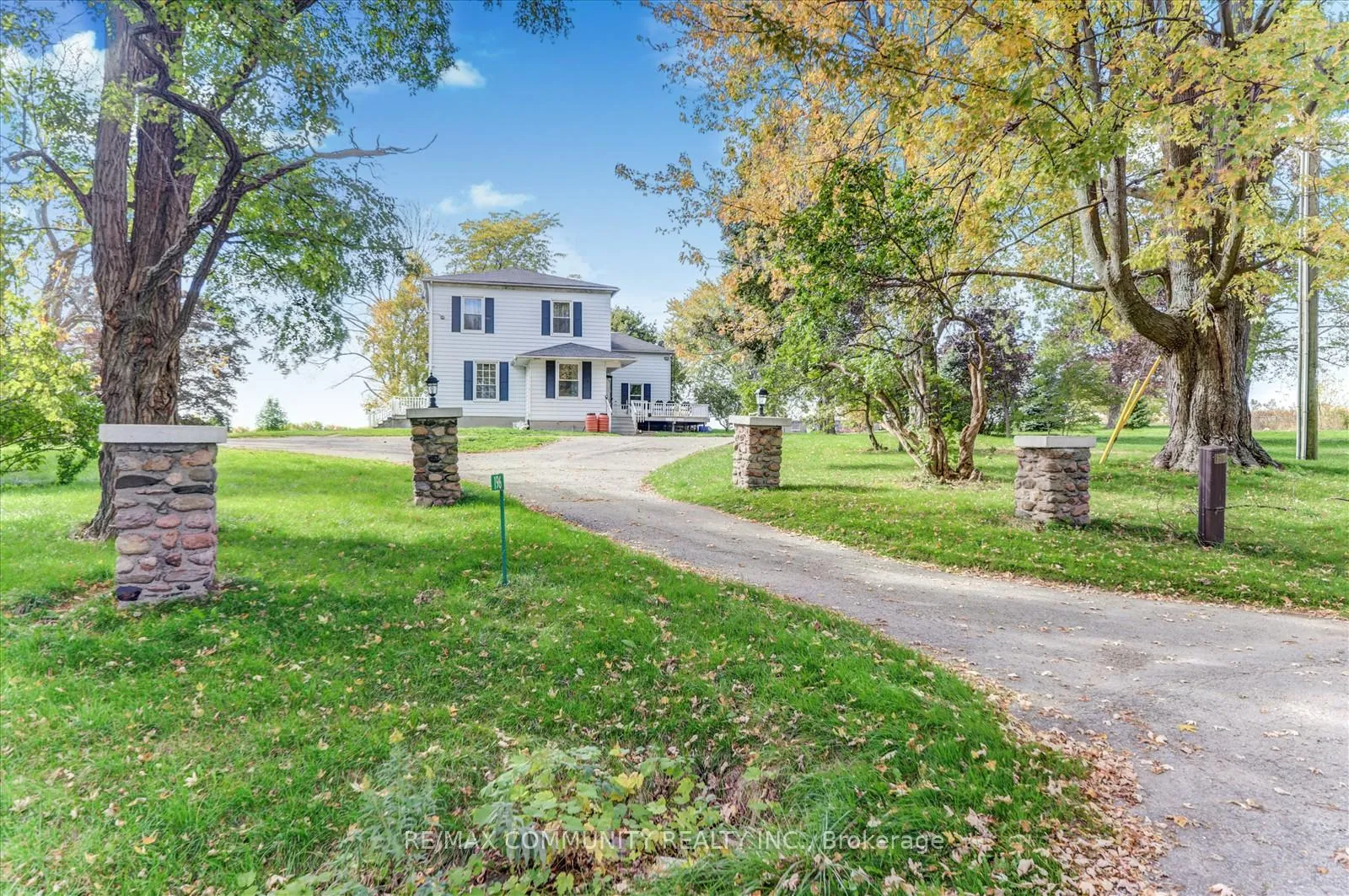 Photo 1 of 196 Lovekin Road, Clarington, Rural Clarington — HOMEH
