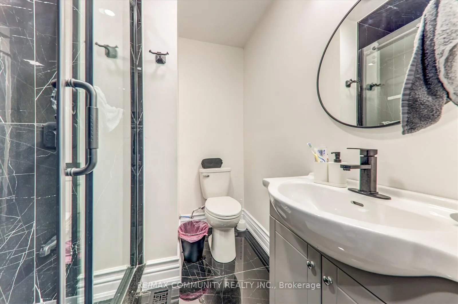 Photo 17 of 196 Lovekin Road, Clarington, Rural Clarington — HOMEH