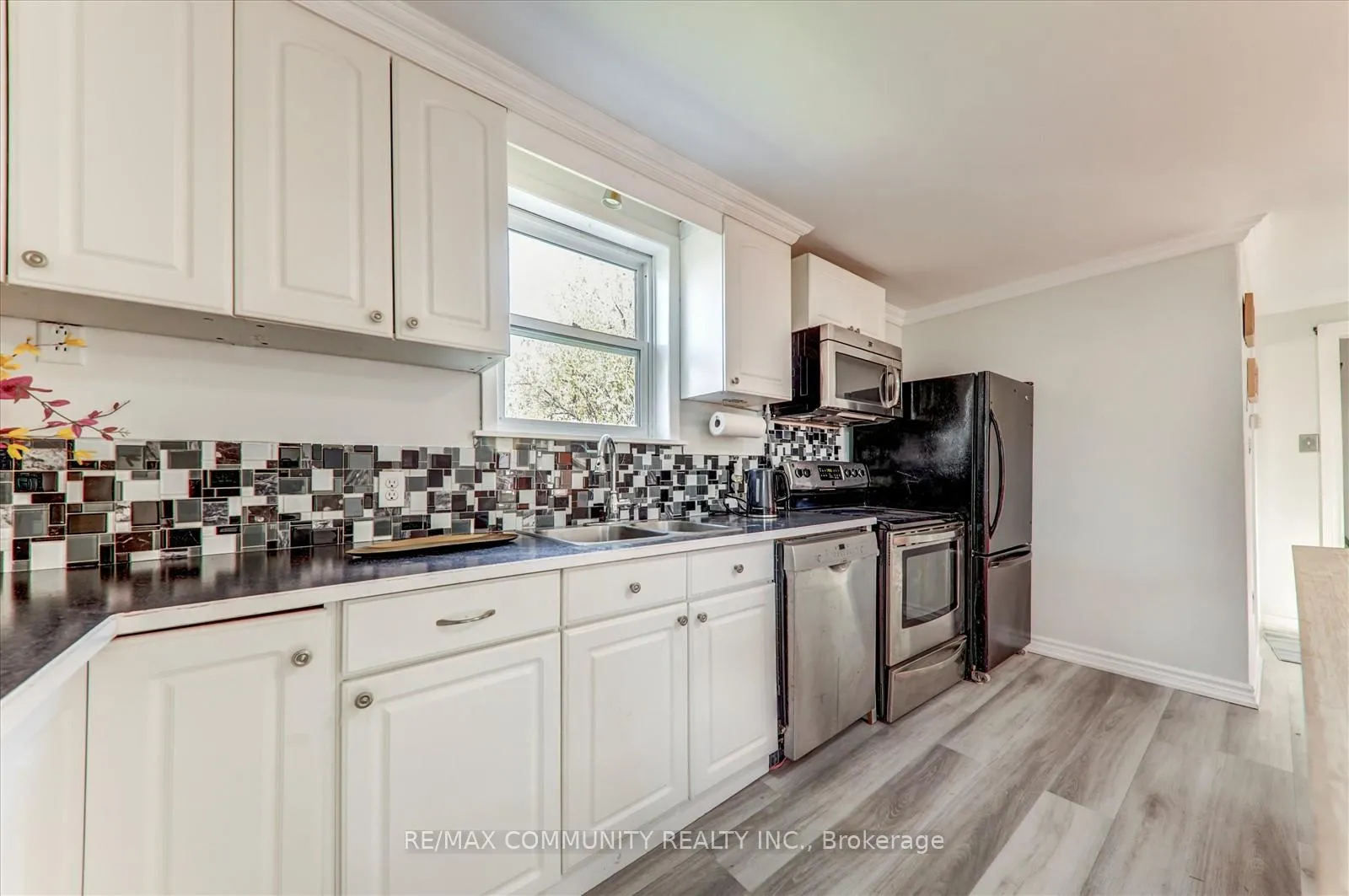 Photo 43 of 196 Lovekin Road, Clarington, Rural Clarington — HOMEH