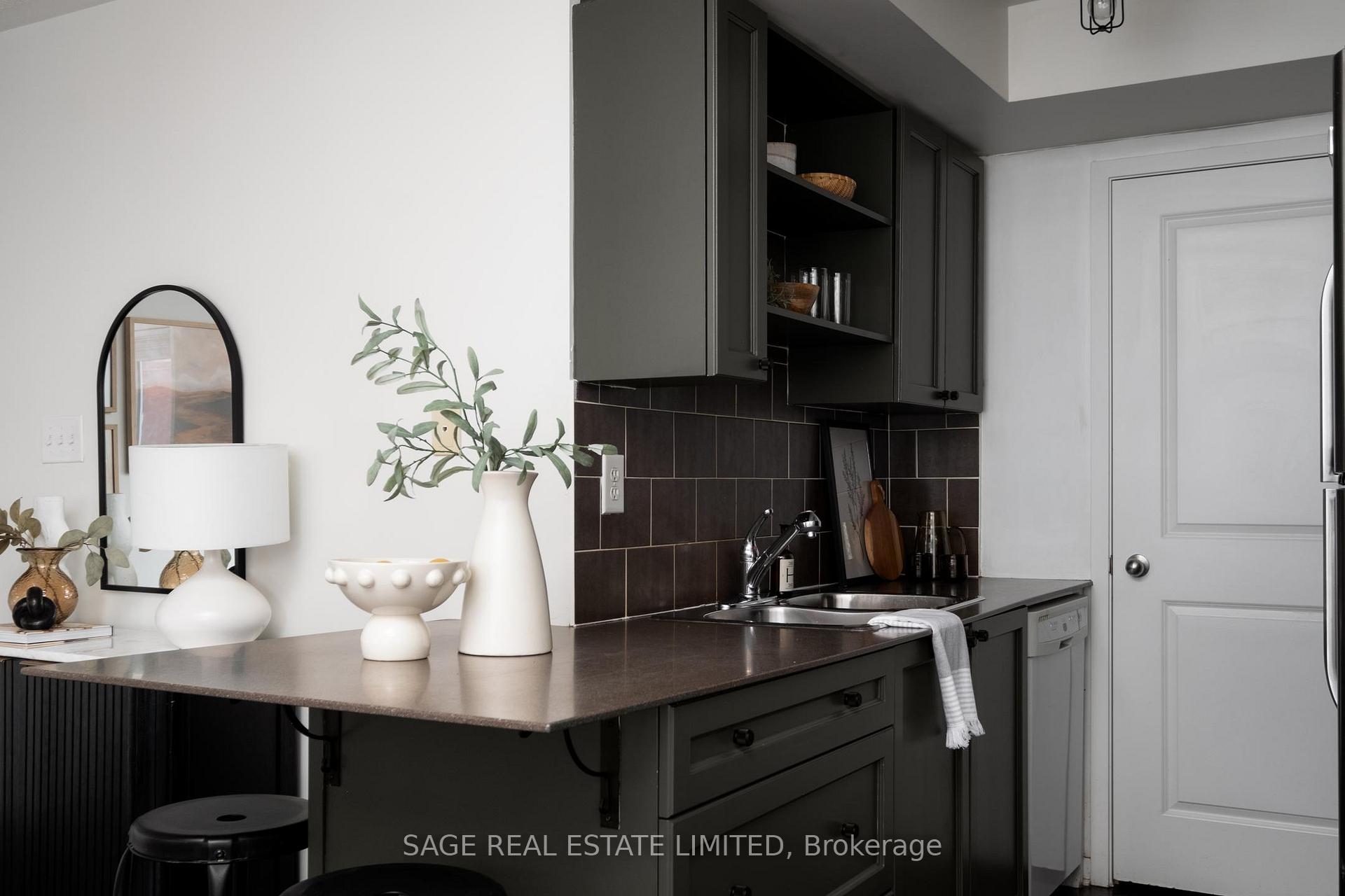 Photo 7 of Unit 3, 72 Munro Street, Toronto, South Riverdale — HOMEH