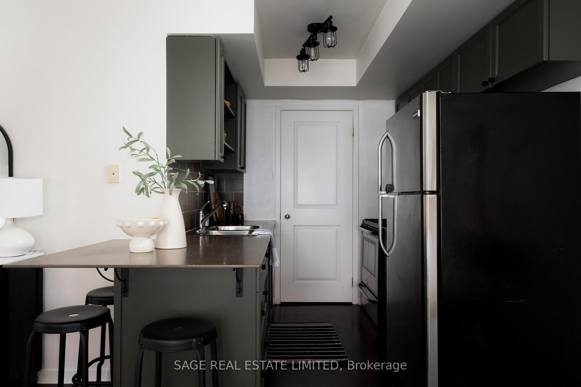 Photo 8 of Unit 3, 72 Munro Street, Toronto, South Riverdale — HOMEH