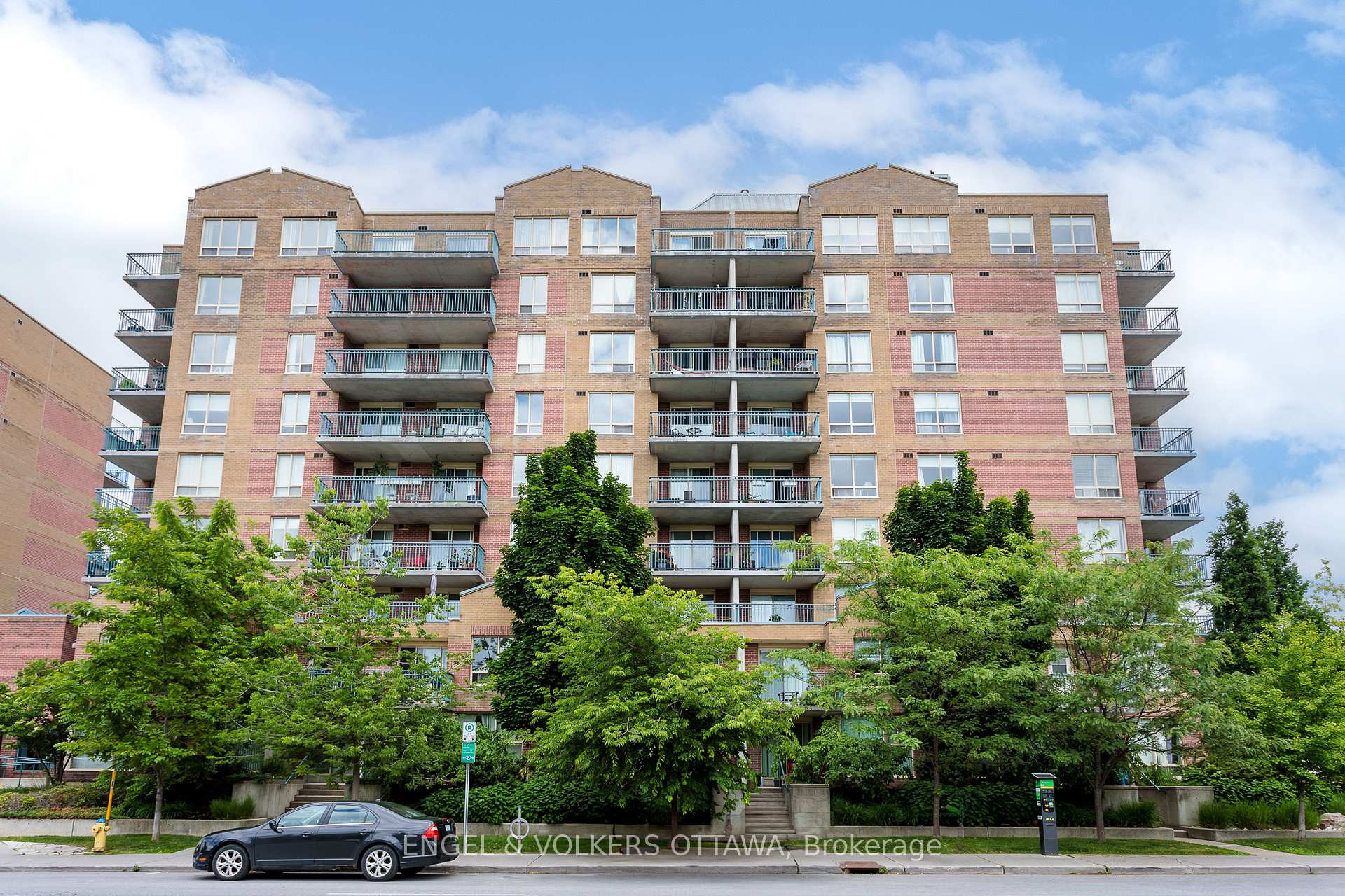 Photo 2 of Unit 607, 45 Holland Avenue, Ottawa, Ottawa West — HOMEH
