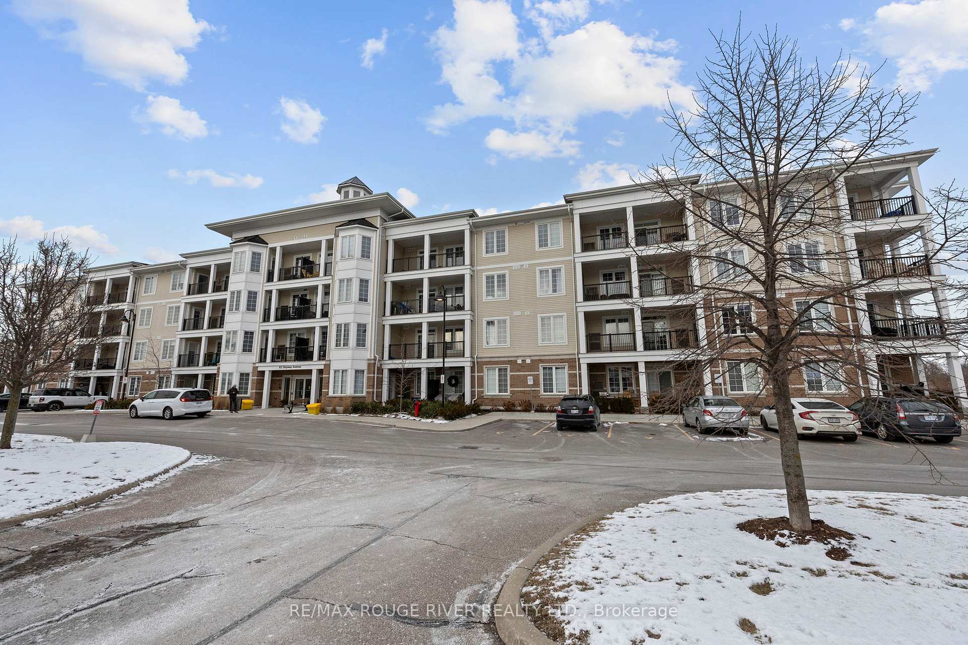 Front of Unit 103, 65 Shipway Avenue