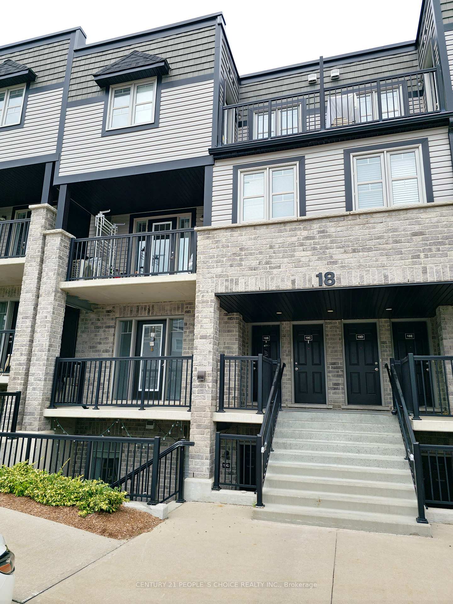 Front of Unit 18A, 1989 Ottawa Street S
