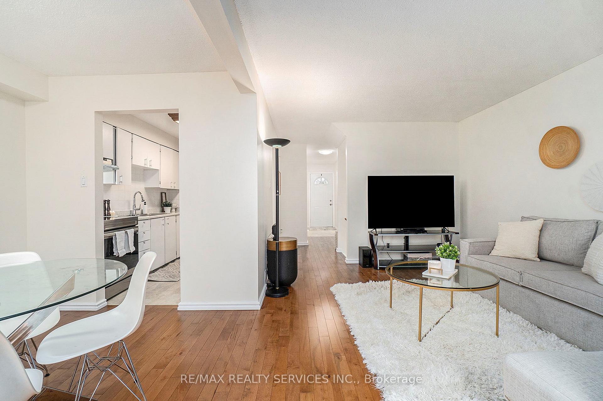 Photo 2 of Unit 6, 2415 Southvale Crescent, Ottawa, Sheffield Glen/Industrial Park — HOMEH