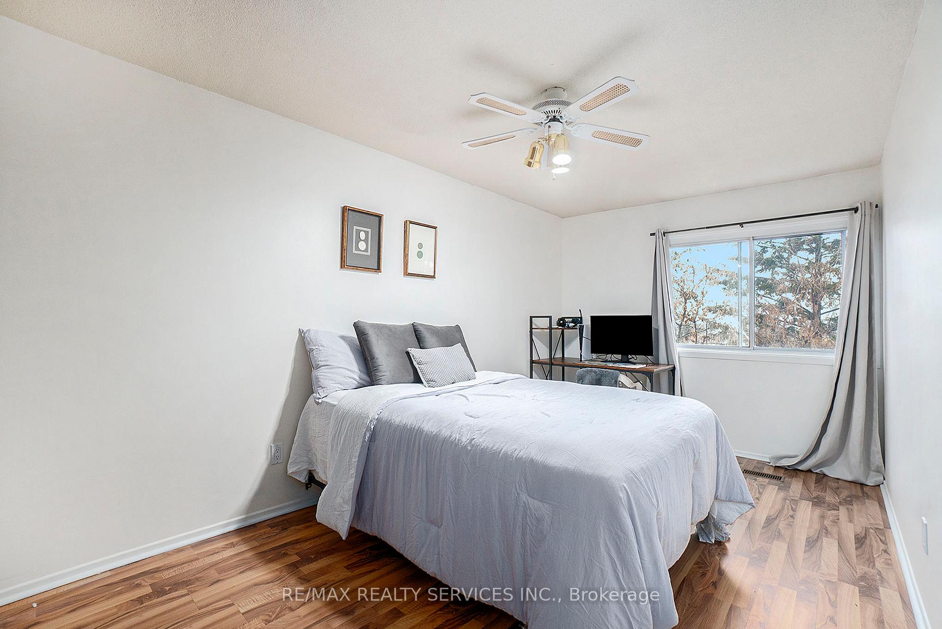 Photo 14 of Unit 6, 2415 Southvale Crescent, Ottawa, Sheffield Glen/Industrial Park — HOMEH