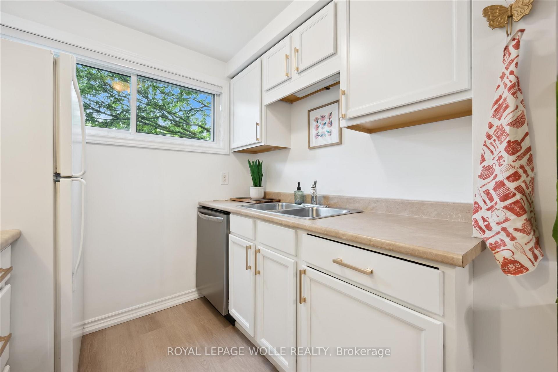 Photo 38 of Unit 74, 35 Breckenridge Drive, Kitchener, Heritage Park - Kitchener — HOMEH
