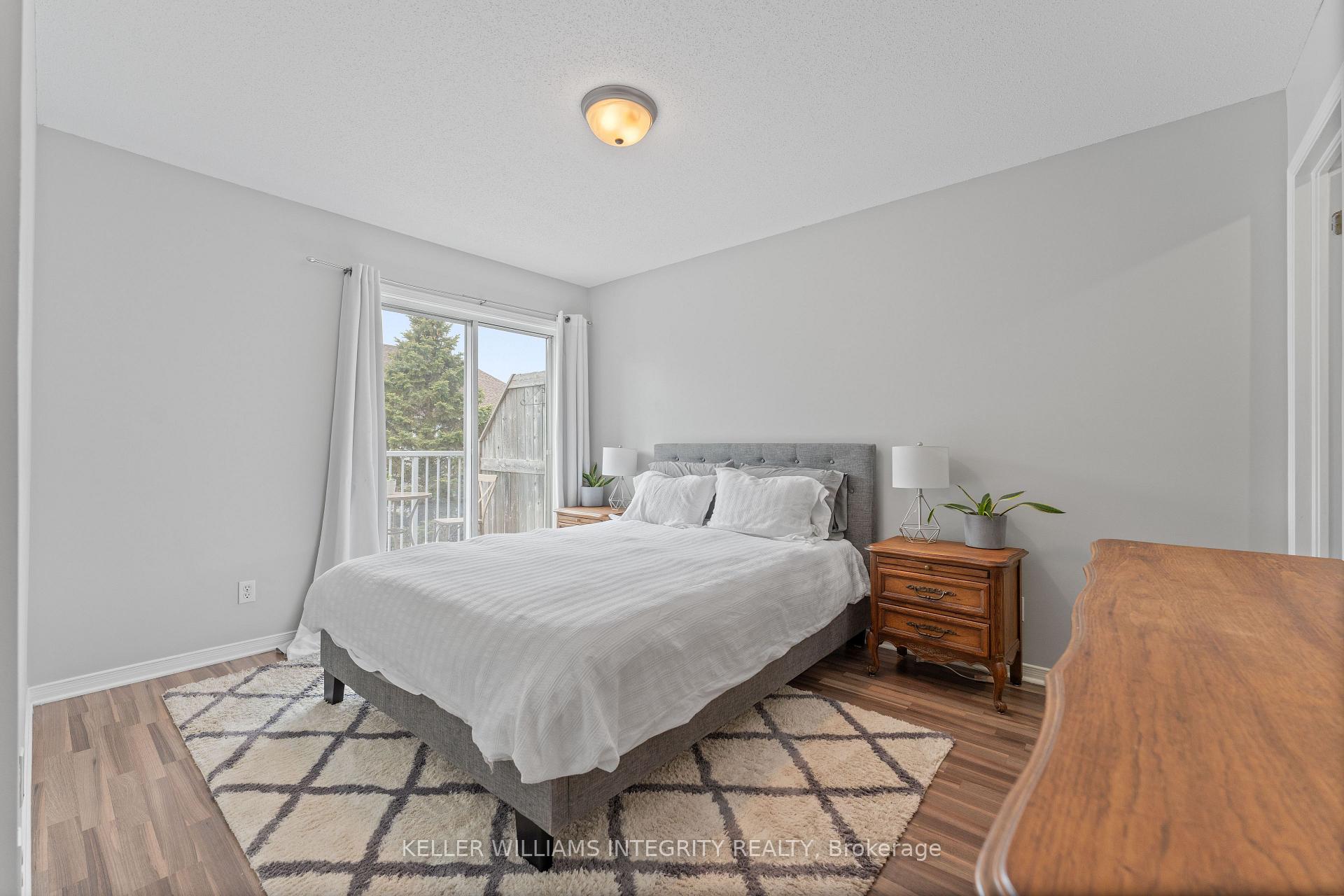 Photo 22 of 92 Briston Private, Ottawa, Hunt Club Park — HOMEH