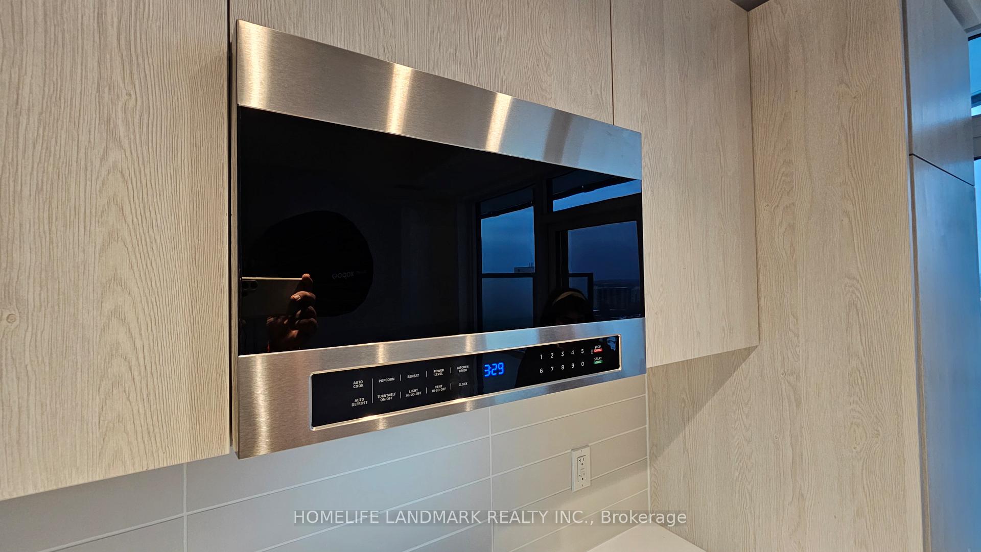 Photo 31 of Unit 1603N, 120 Broadway Avenue, Toronto, Mount Pleasant West — HOMEH