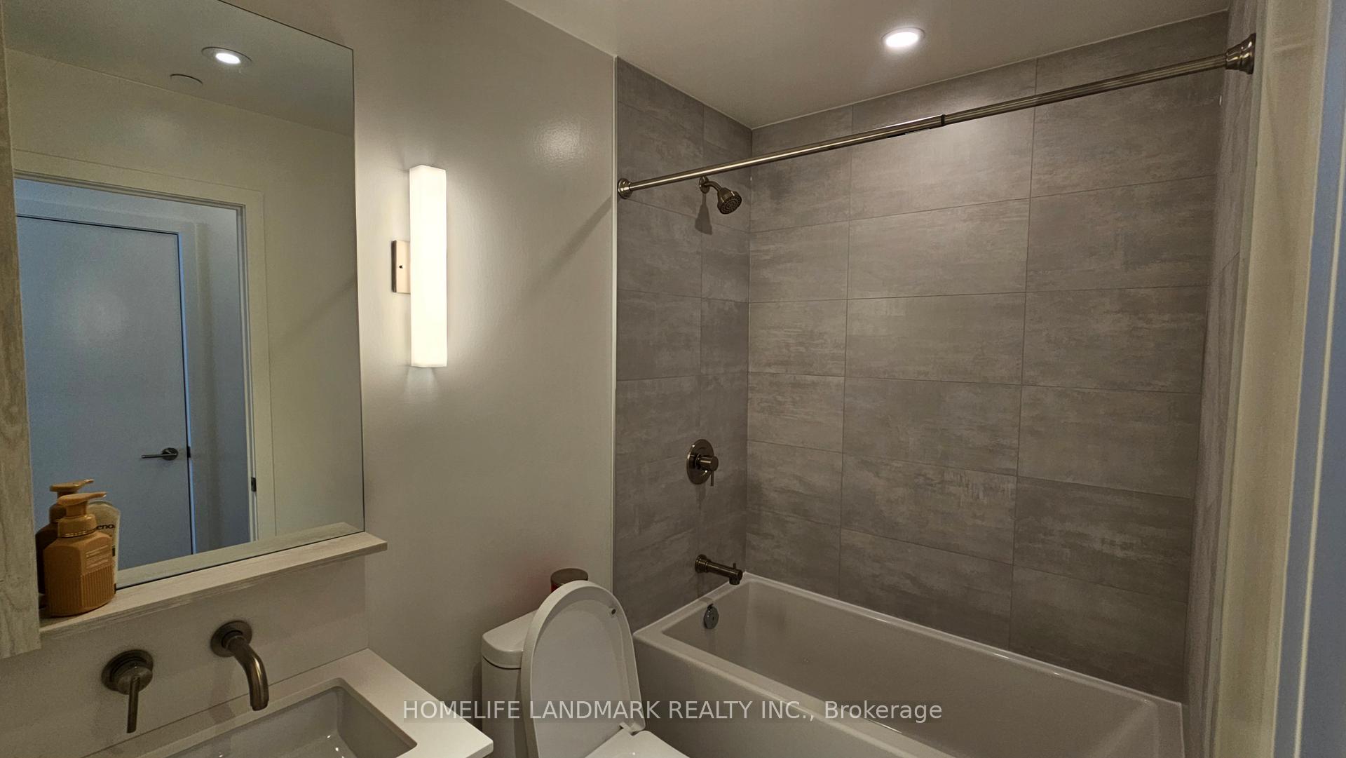 Photo 18 of Unit 1603N, 120 Broadway Avenue, Toronto, Mount Pleasant West — HOMEH