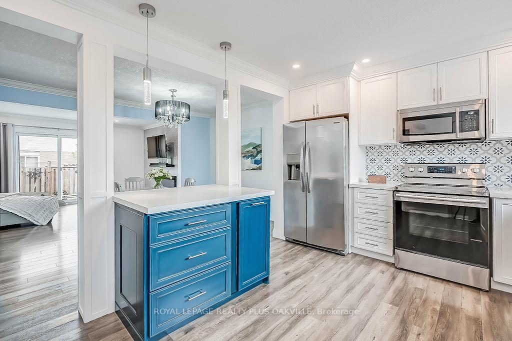 Photo 1 of Unit 2, 1358 Upper Gage Avenue, Hamilton, Randall — HOMEH