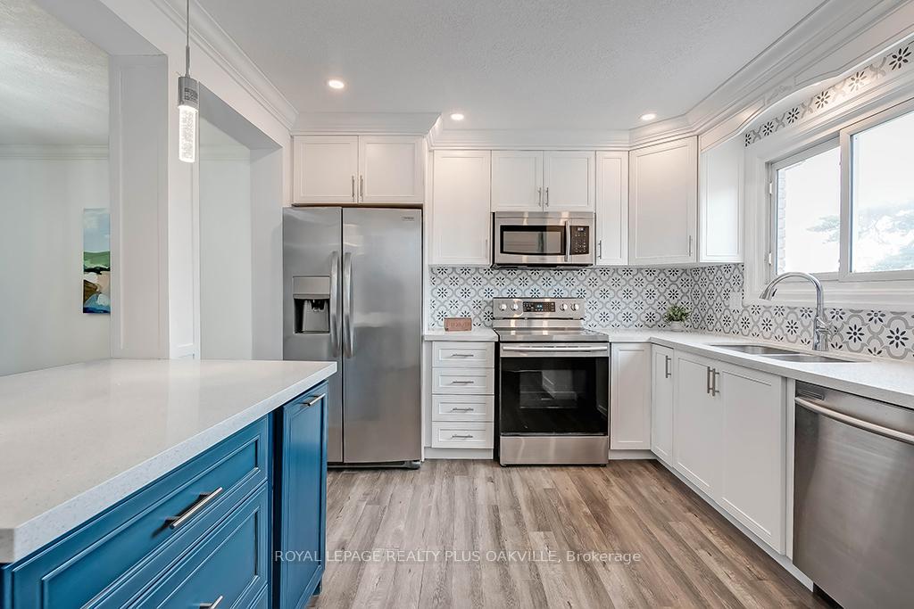 Photo 3 of Unit 2, 1358 Upper Gage Avenue, Hamilton, Randall — HOMEH