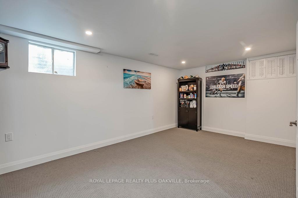 Photo 24 of Unit 2, 1358 Upper Gage Avenue, Hamilton, Randall — HOMEH