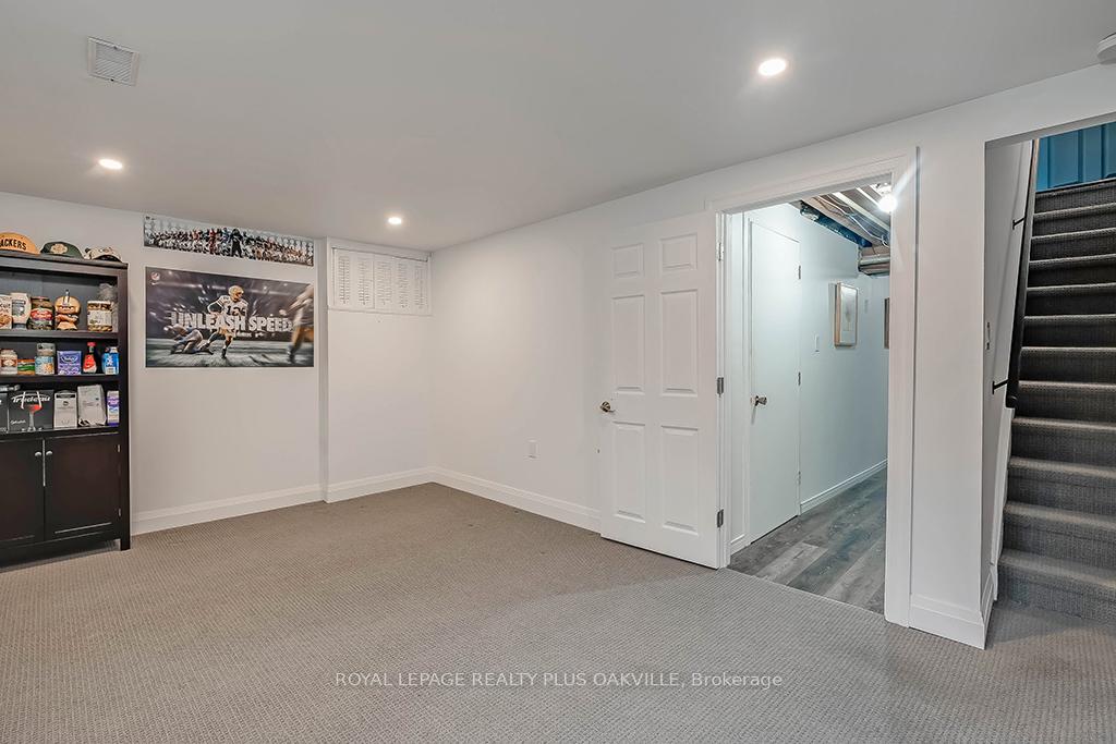 Photo 25 of Unit 2, 1358 Upper Gage Avenue, Hamilton, Randall — HOMEH