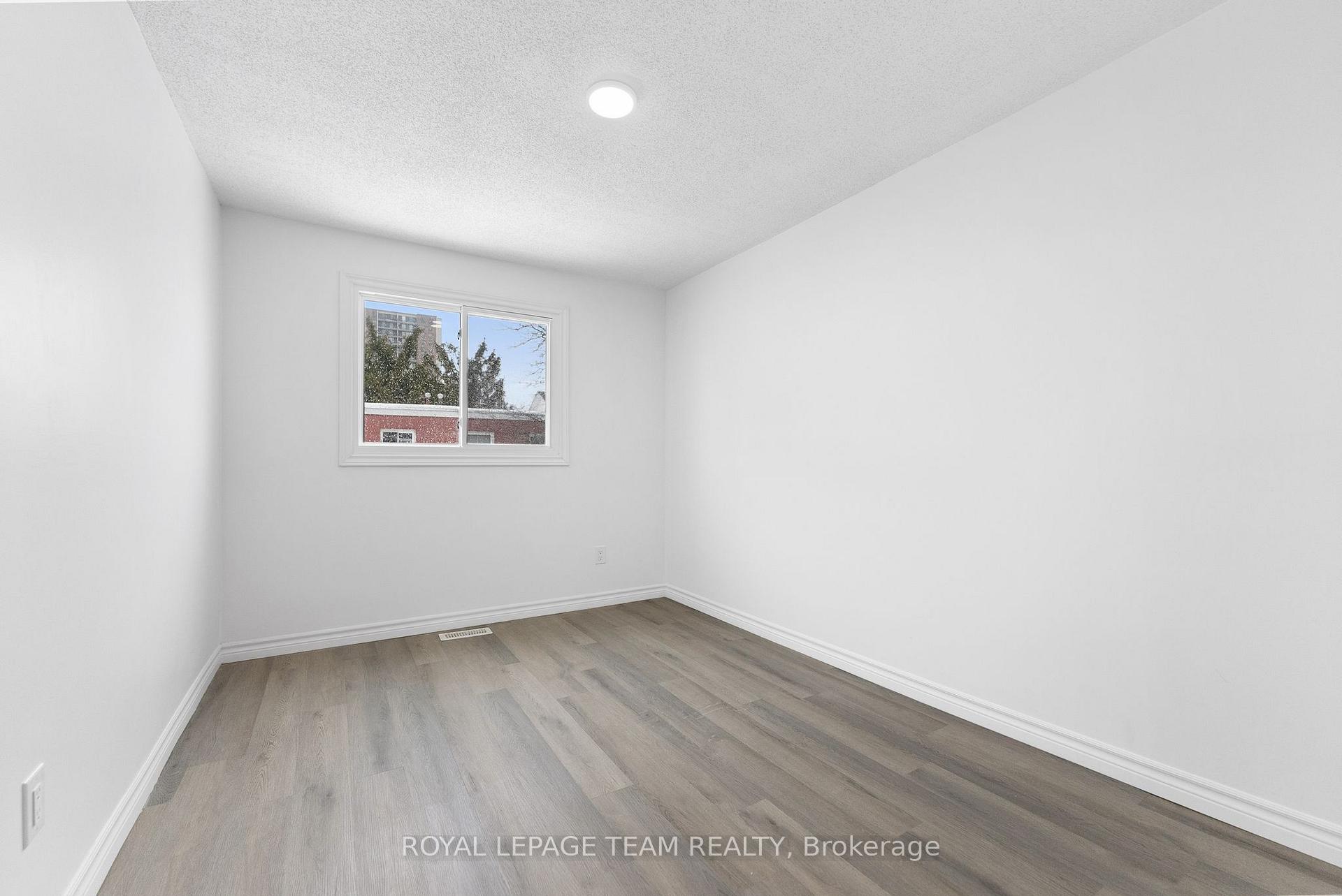 Photo 22 of 140 Birch Hill, Ottawa, Carson Meadows — HOMEH