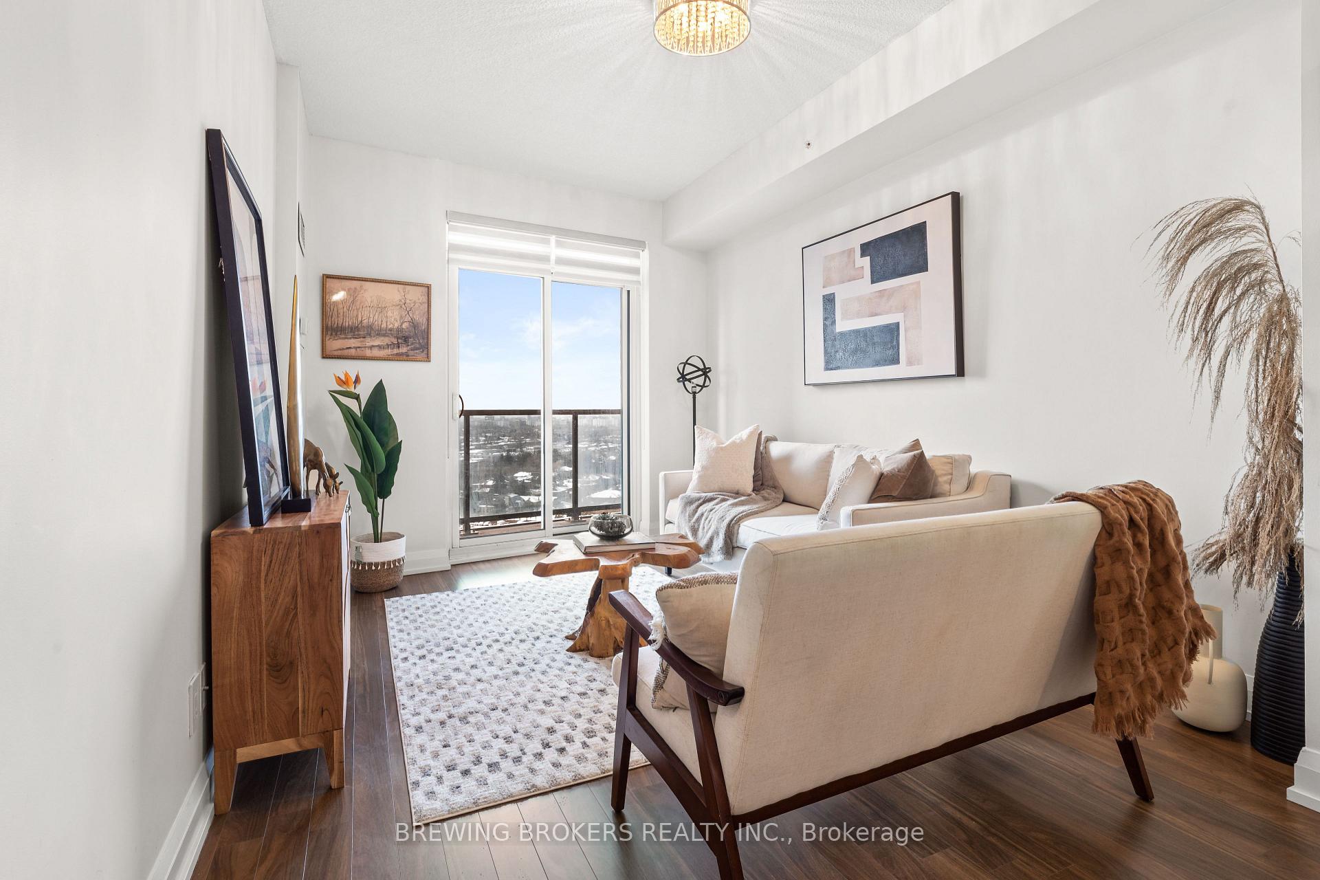 Photo 1 of Unit 1812, 7171 Yonge Street, Markham, Thornhill — HOMEH