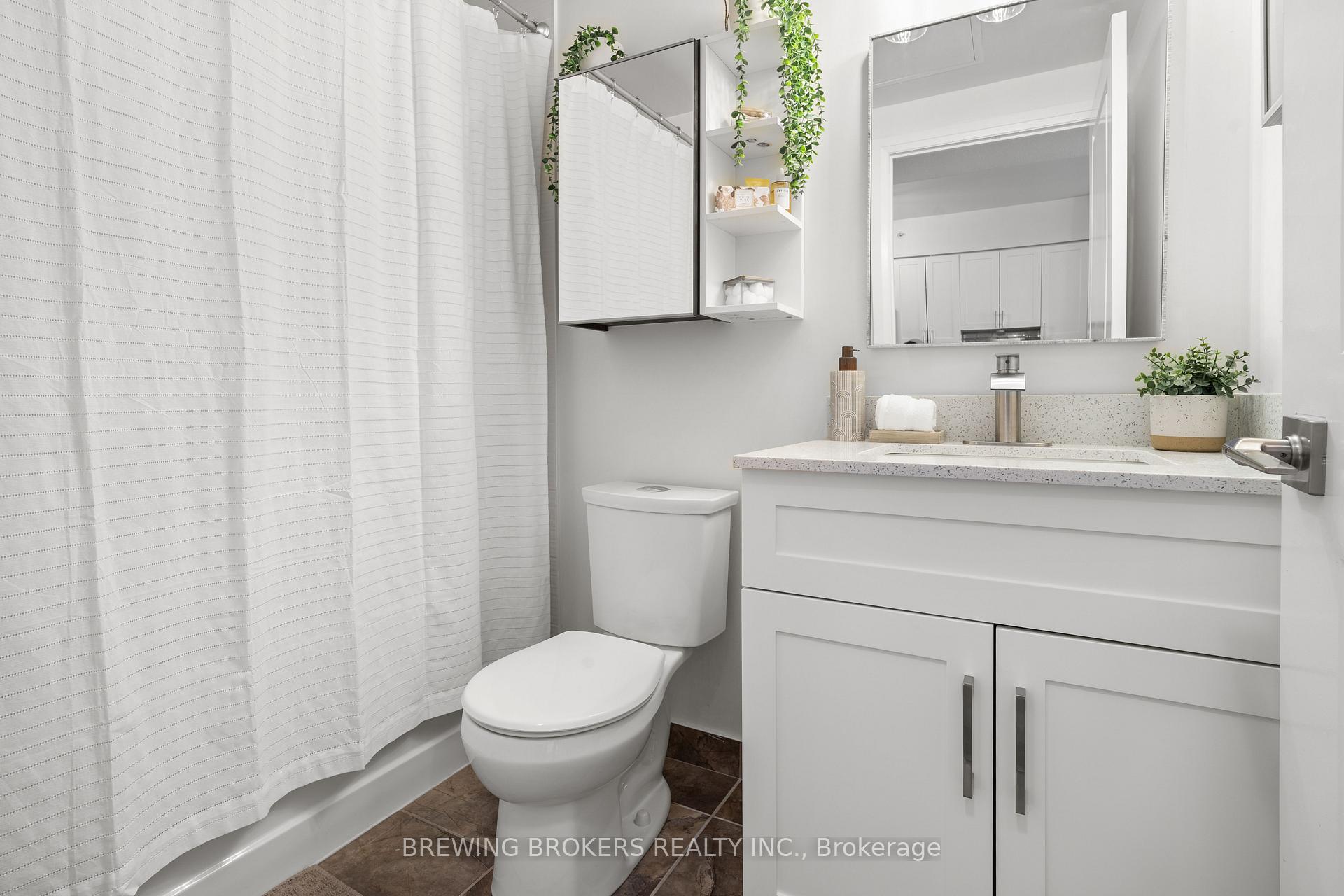 Photo 14 of Unit 1812, 7171 Yonge Street, Markham, Thornhill — HOMEH