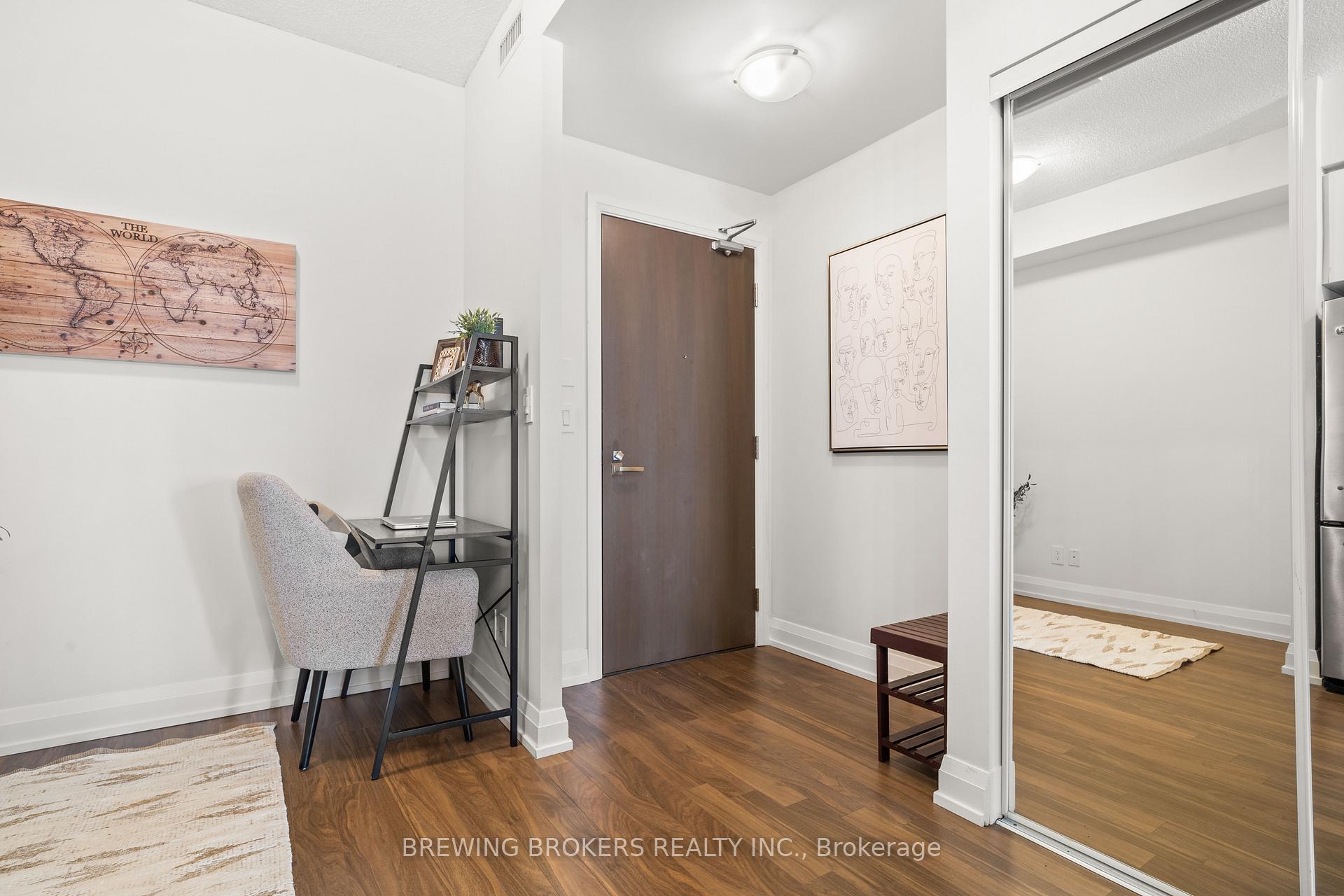 Photo 18 of Unit 1812, 7171 Yonge Street, Markham, Thornhill — HOMEH