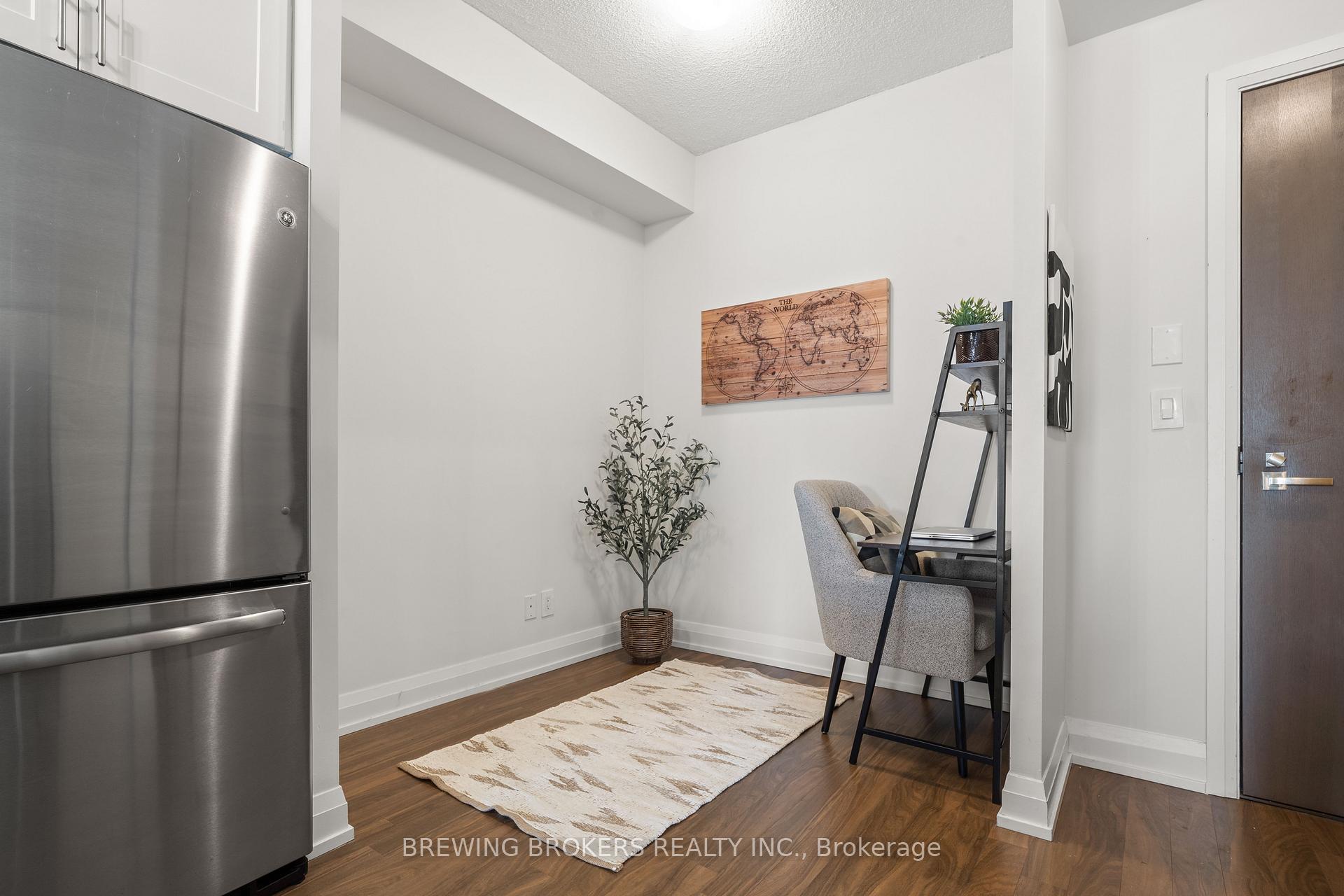 Photo 19 of Unit 1812, 7171 Yonge Street, Markham, Thornhill — HOMEH