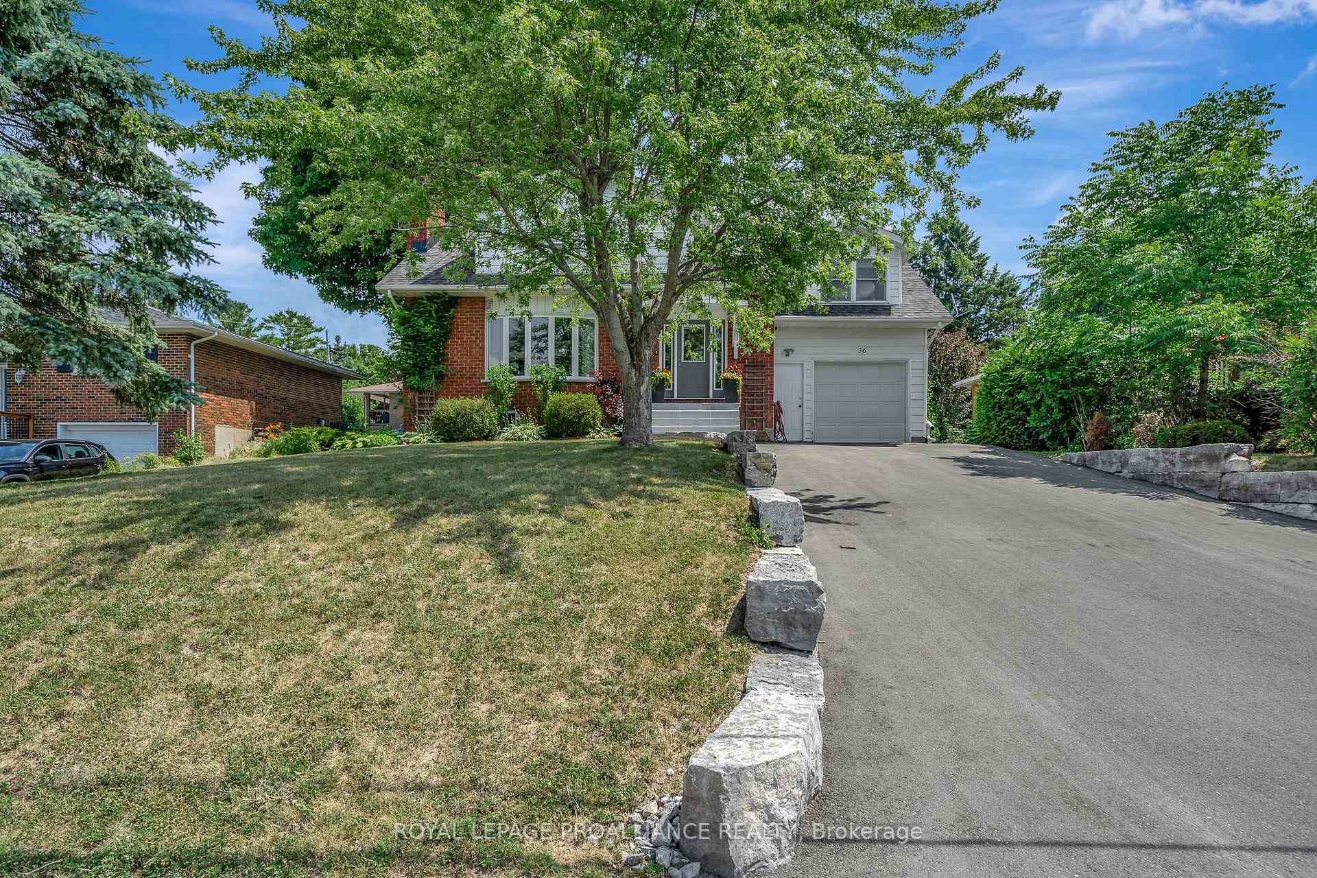 Photo 2 of 36 Burnham Avenue, Cramahe, Colborne — HOMEH
