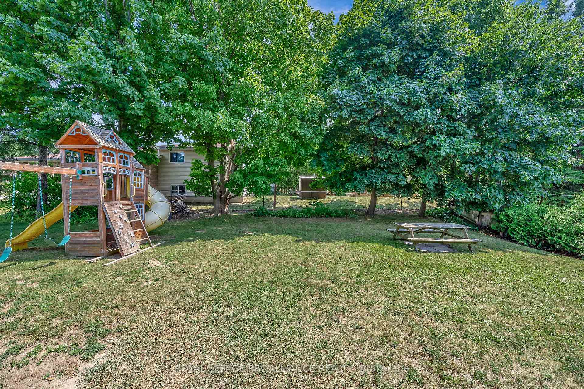 Photo 43 of 36 Burnham Avenue, Cramahe, Colborne — HOMEH