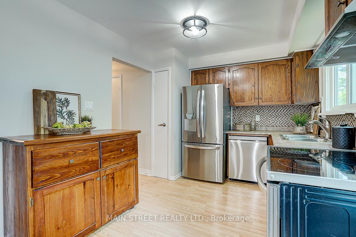 Photo 38 of Unit 3, 222 Pearson Street, Oshawa, O'Neill — HOMEH