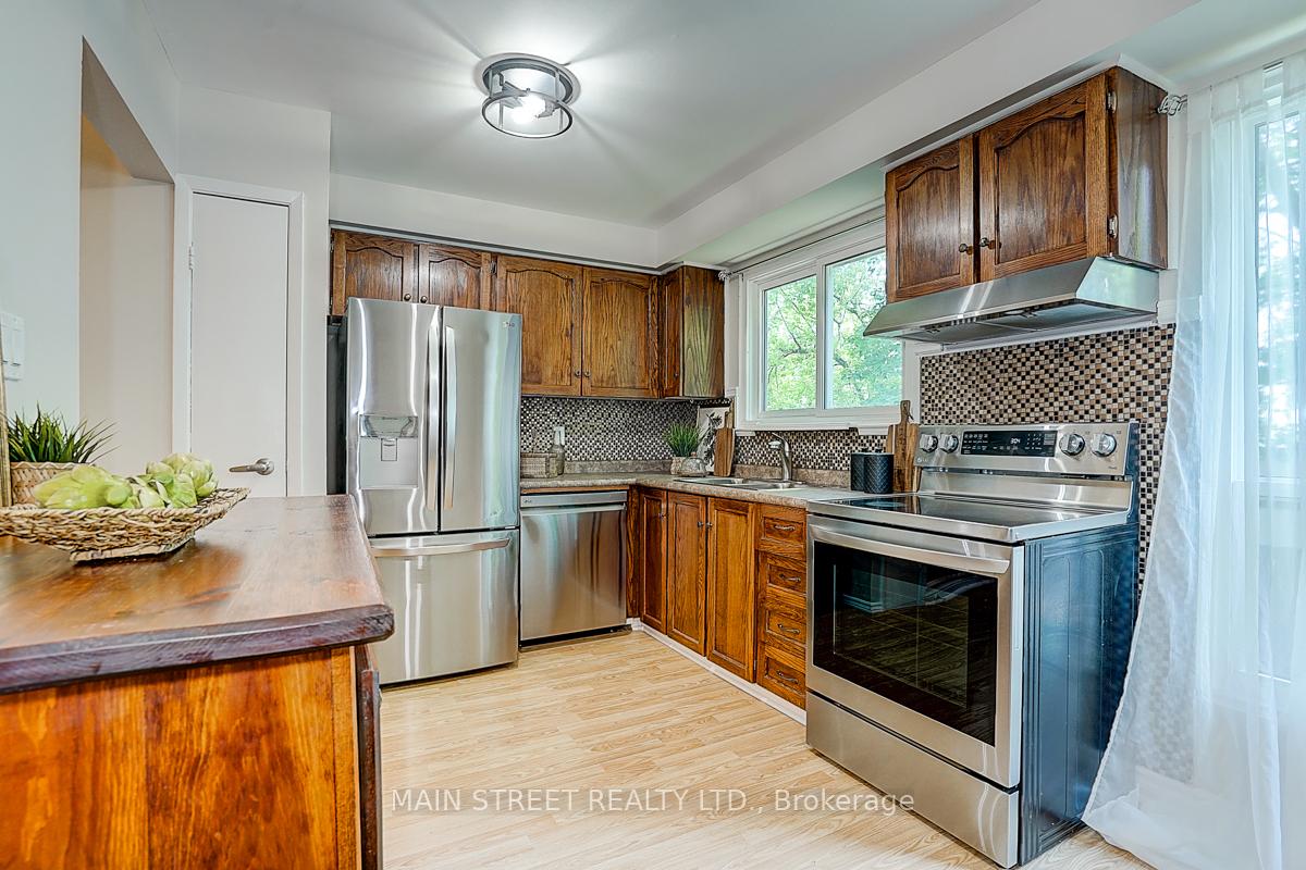 Photo 16 of Unit 3, 222 Pearson Street, Oshawa, O'Neill — HOMEH