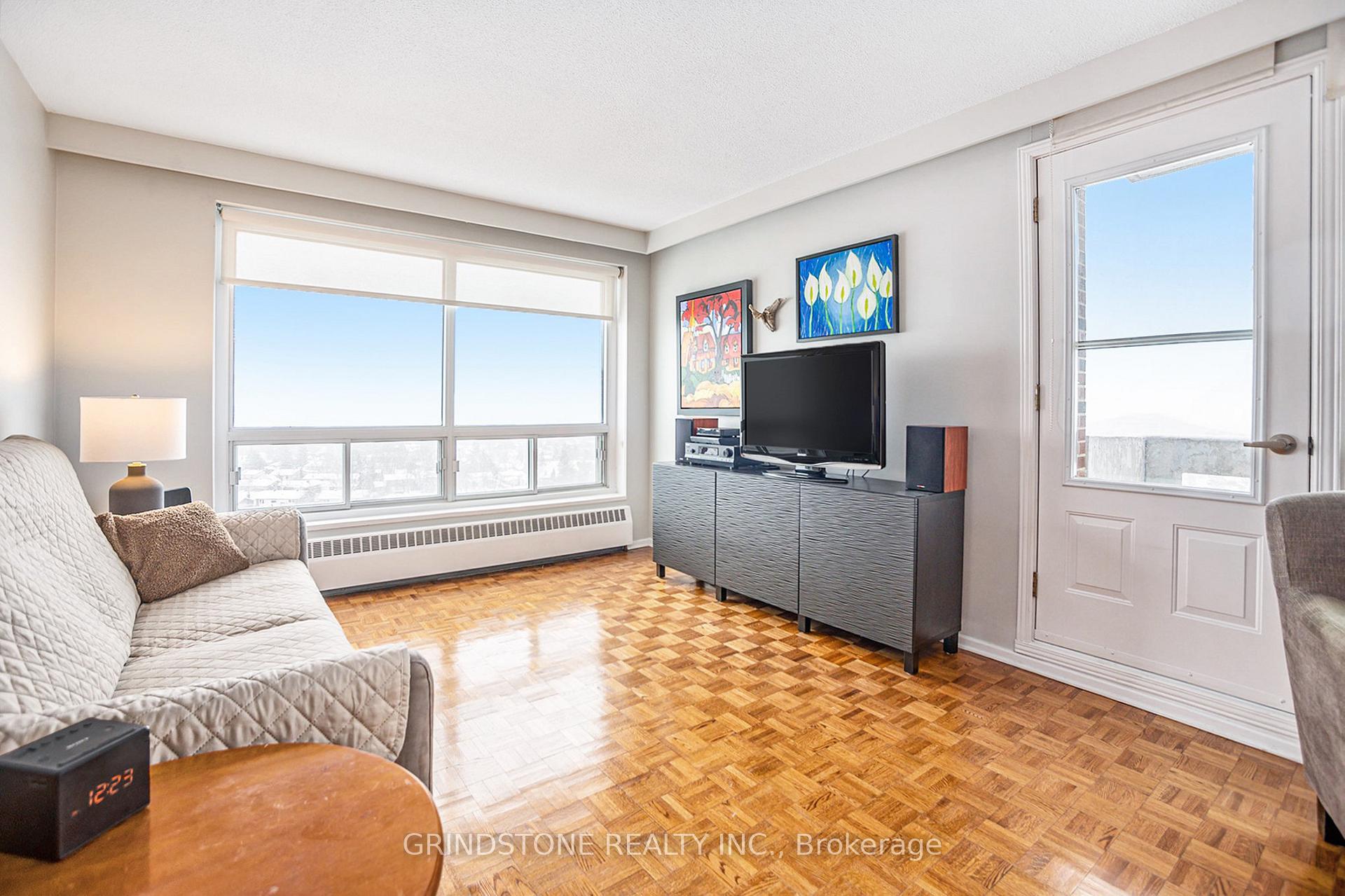 Photo 6 of Unit 916, 915 Elmsmere Road, Ottawa, Beacon Hill South — HOMEH