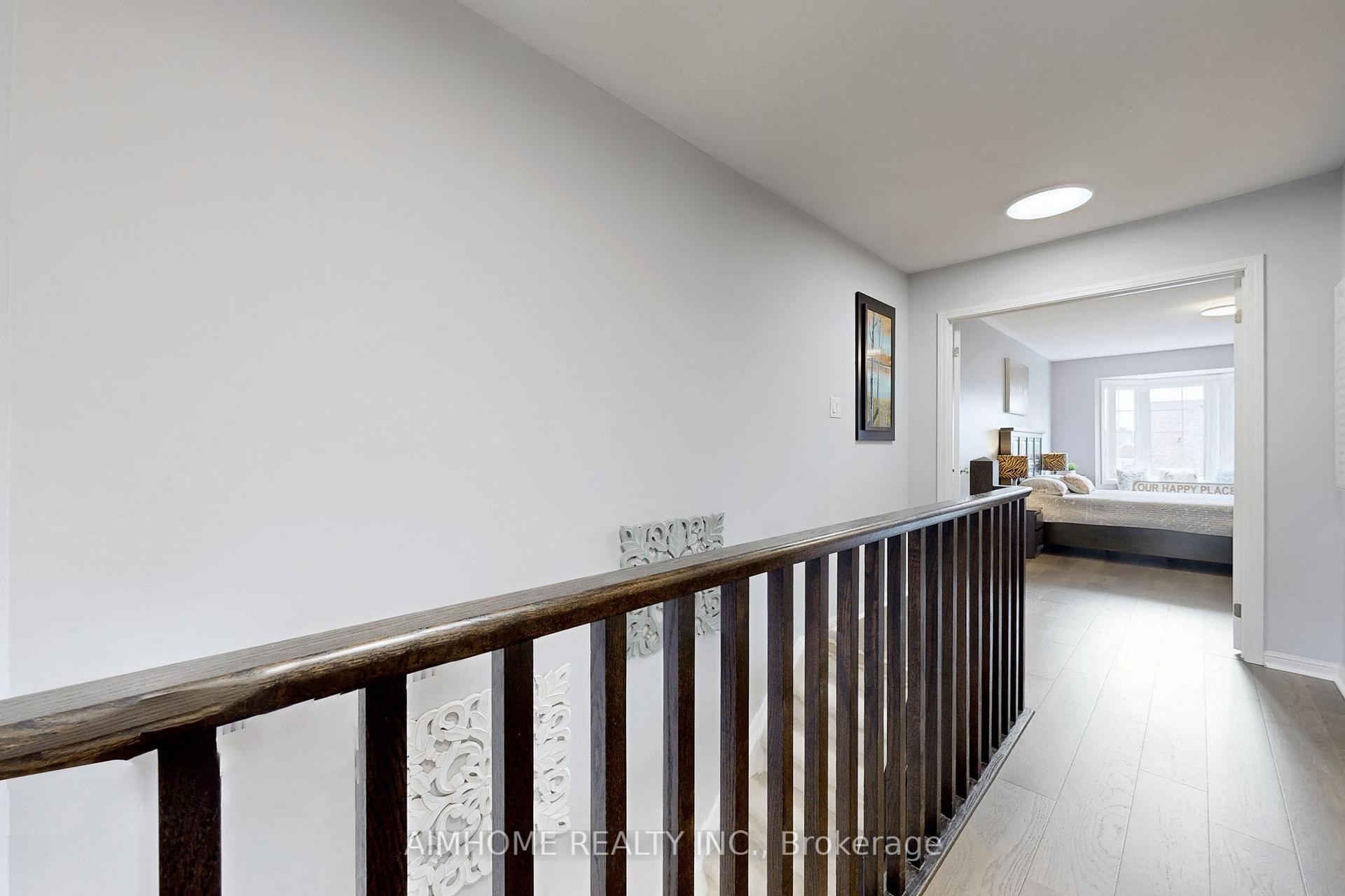 Photo 19 of 35 Edwin Pearson Street, Aurora, Bayview Northeast — HOMEH