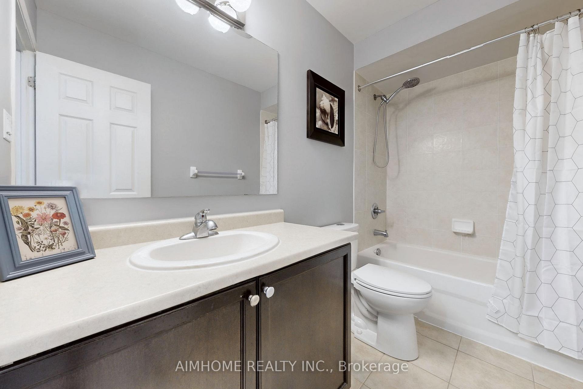 Photo 30 of 35 Edwin Pearson Street, Aurora, Bayview Northeast — HOMEH
