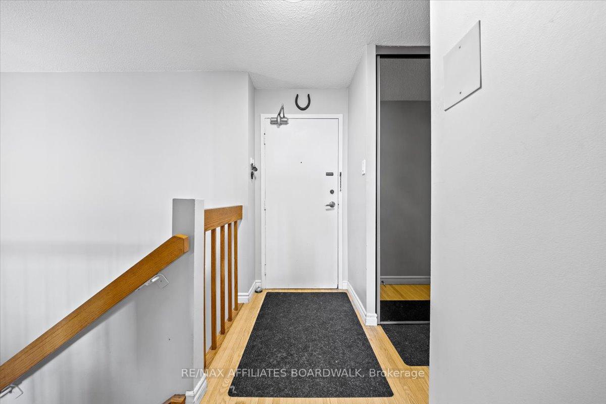 Photo 3 of Unit 410, 2650 Southvale Crescent, Ottawa, Sheffield Glen/Industrial Park — HOMEH