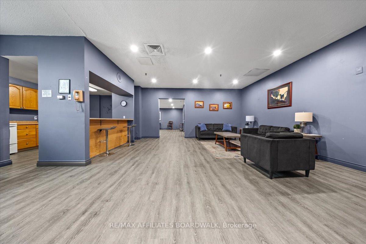 Photo 33 of Unit 410, 2650 Southvale Crescent, Ottawa, Sheffield Glen/Industrial Park — HOMEH