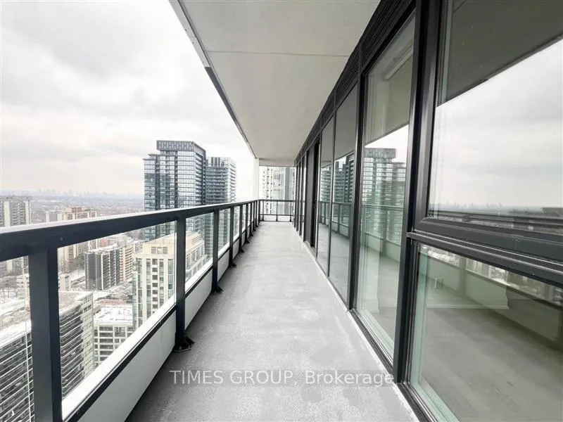 Photo 6 of Unit 2705, 55 Broadway Avenue, Toronto, Mount Pleasant West — HOMEH