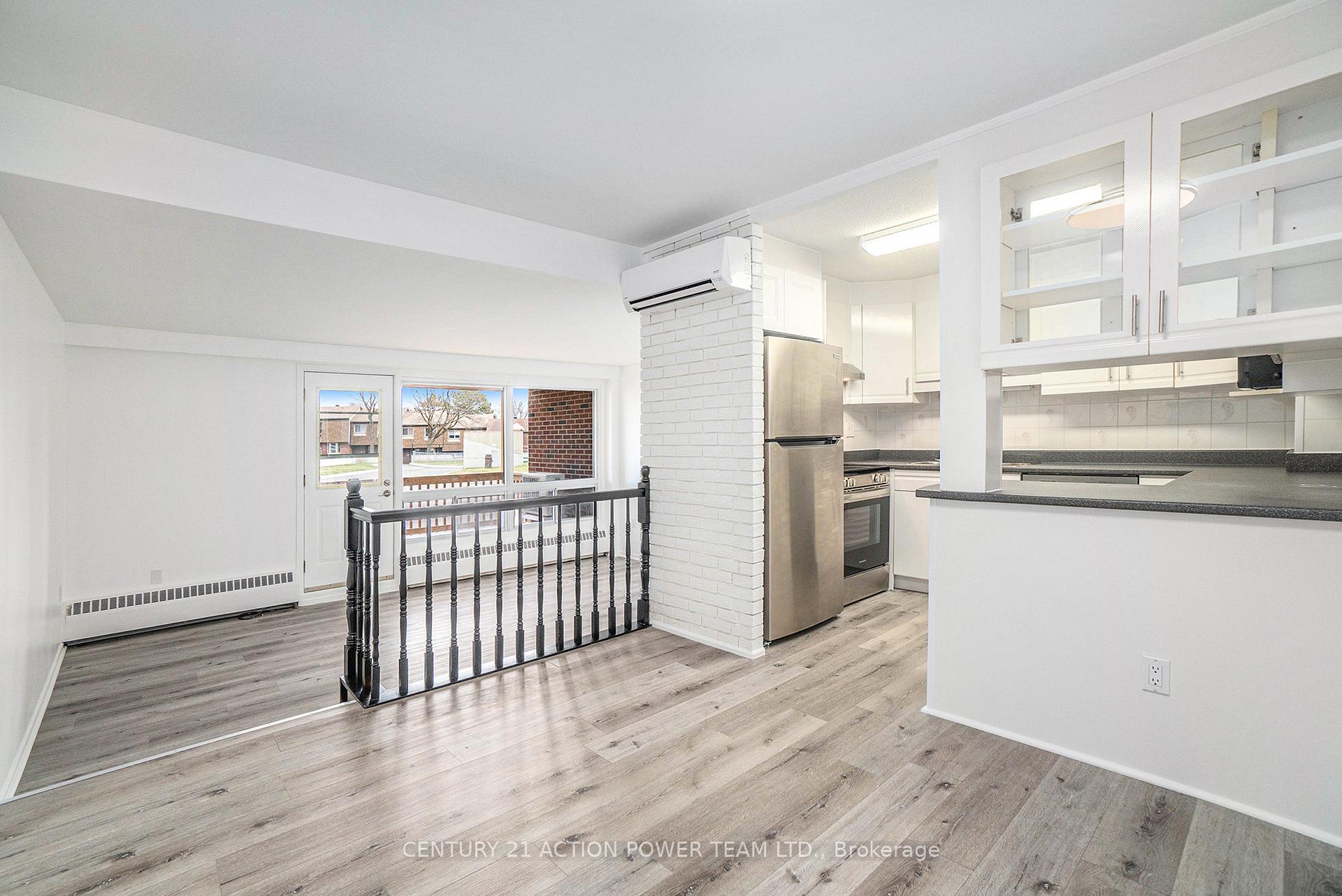 Photo 9 of Unit 114, 915 Elmsmere Road, Ottawa, Beacon Hill South — HOMEH
