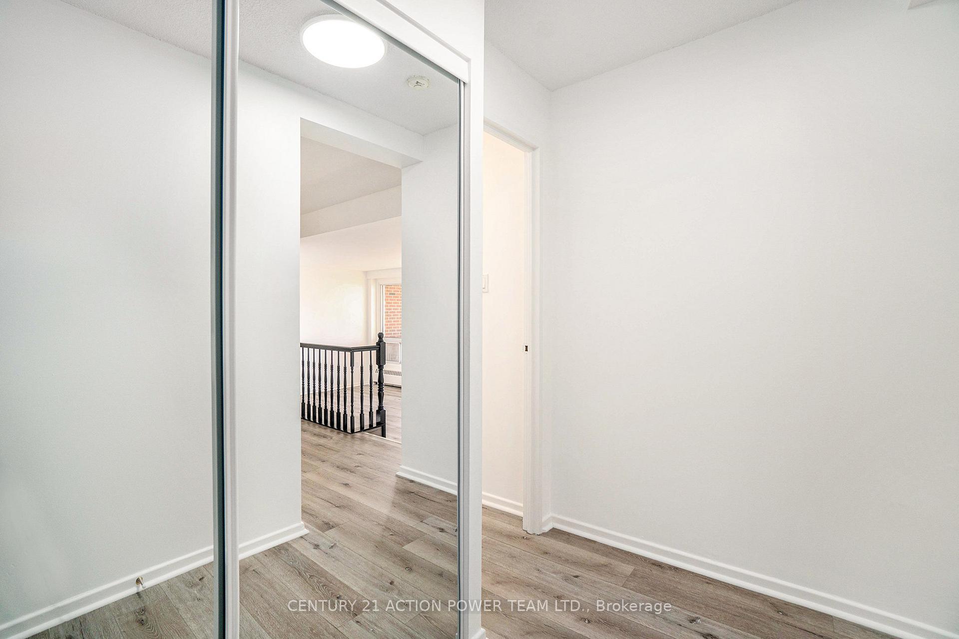 Photo 13 of Unit 114, 915 Elmsmere Road, Ottawa, Beacon Hill South — HOMEH