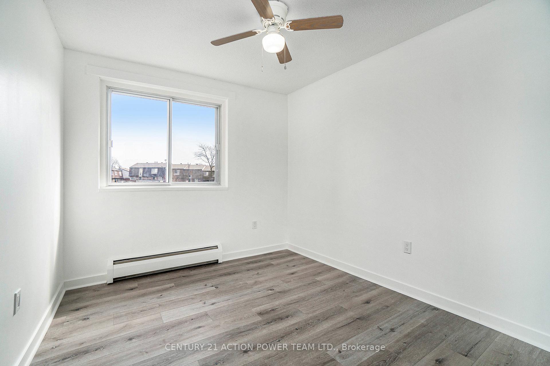 Photo 17 of Unit 114, 915 Elmsmere Road, Ottawa, Beacon Hill South — HOMEH